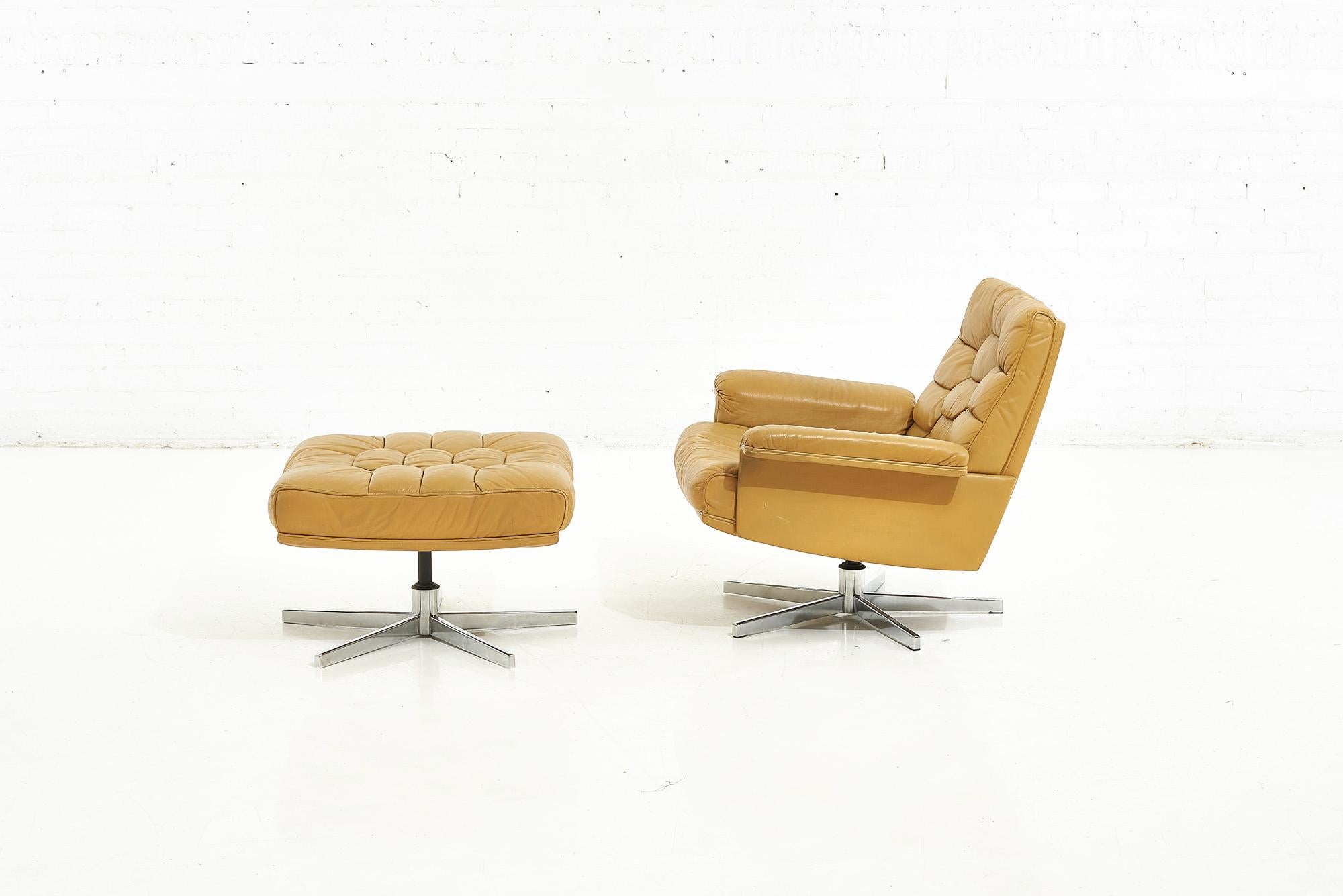 De Sede DS 35 Swivel Chair and Ottoman, Robert Haussmann Switzerland 1970, 