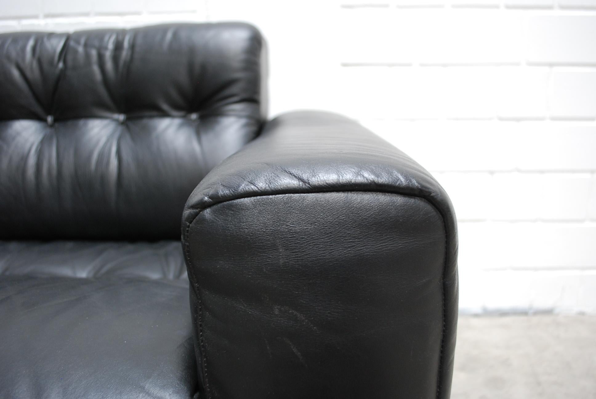 De Sede DS 40 2-Seat Sofa Black Leather Sofa, 1970 1