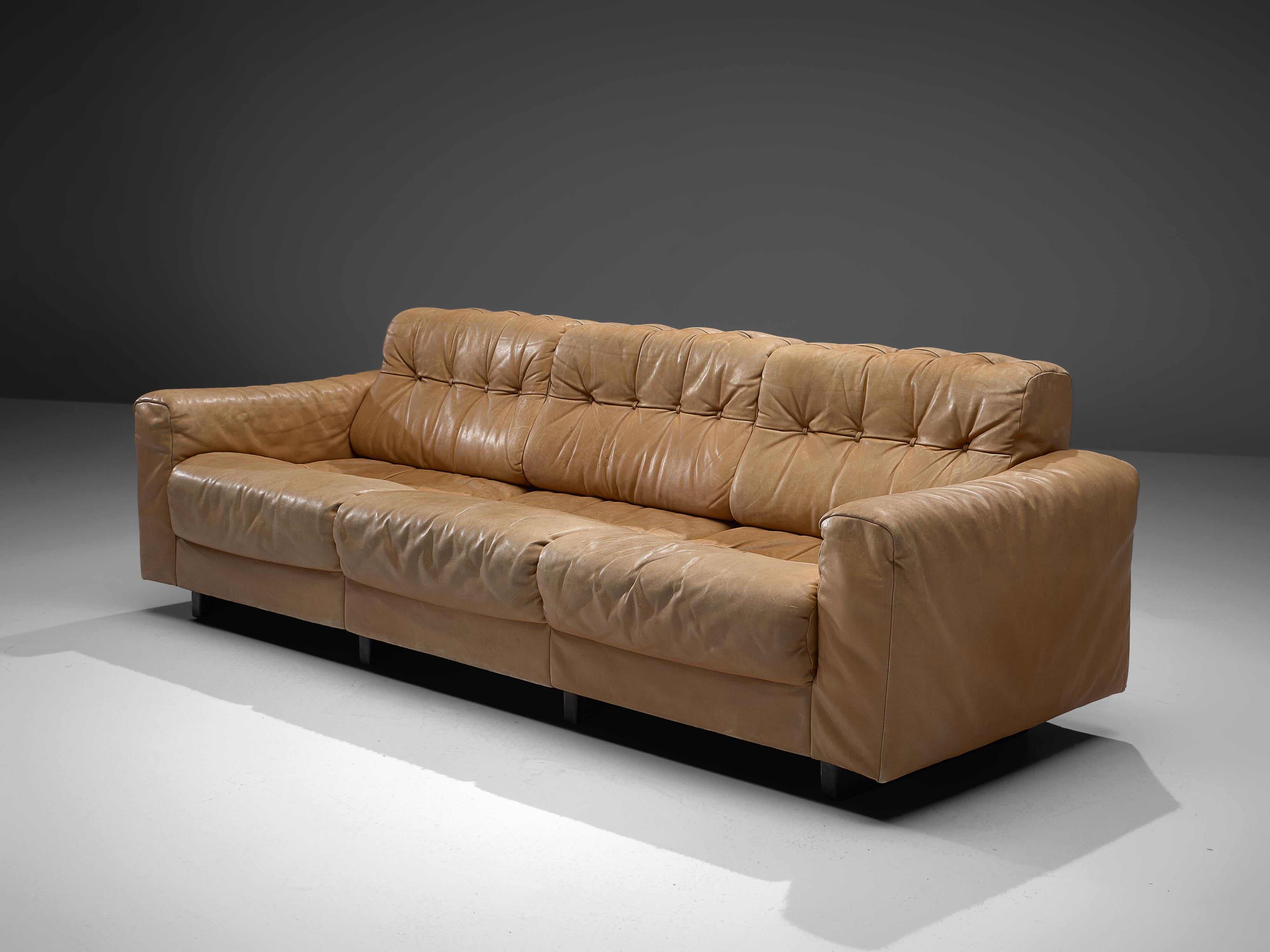Mid-Century Modern De Sede 'DS-40' Three-Seat Sofa in Cognac Leather