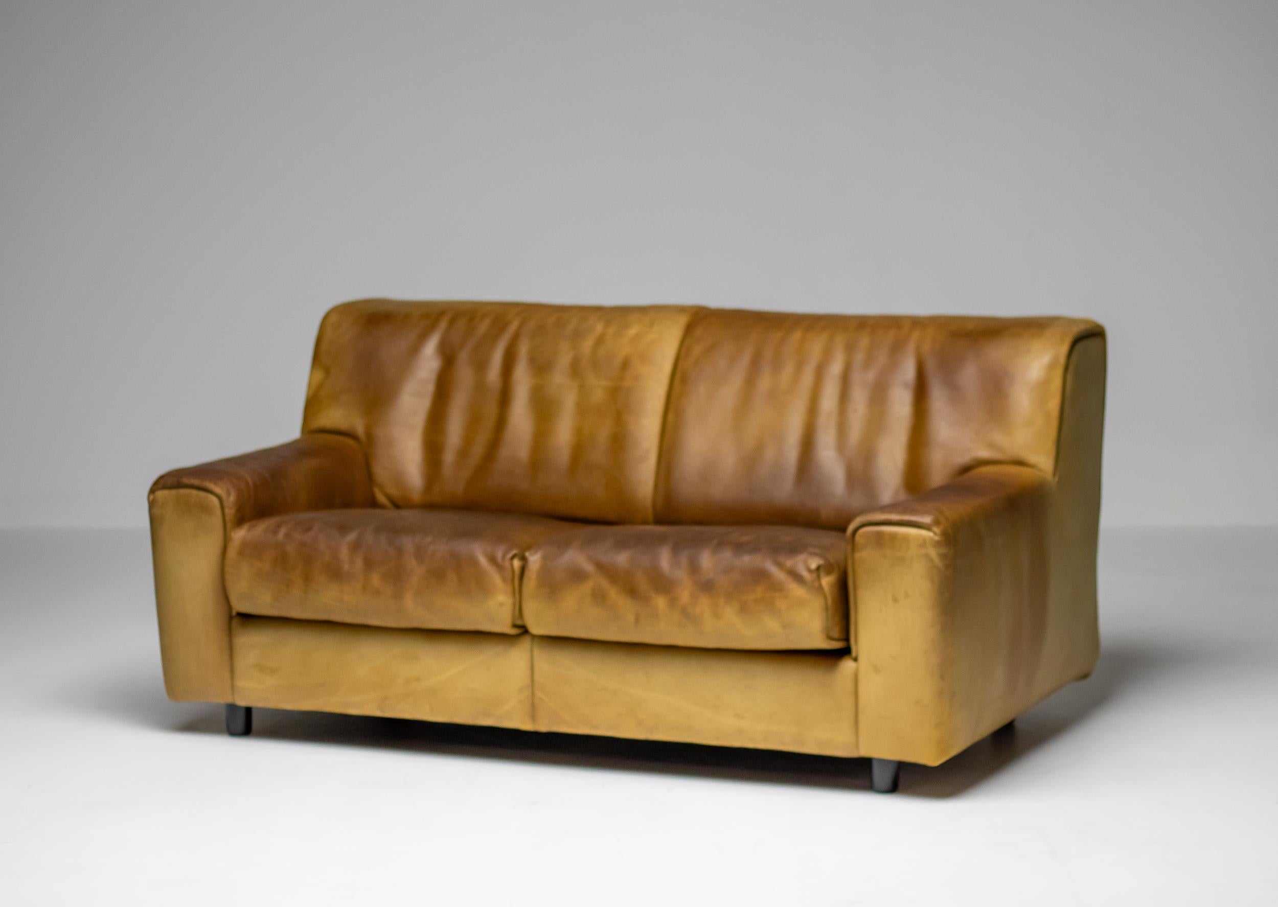 De Sede DS-42 Buffalo Leather Two-Seat Sofa In Good Condition In Dronten, NL
