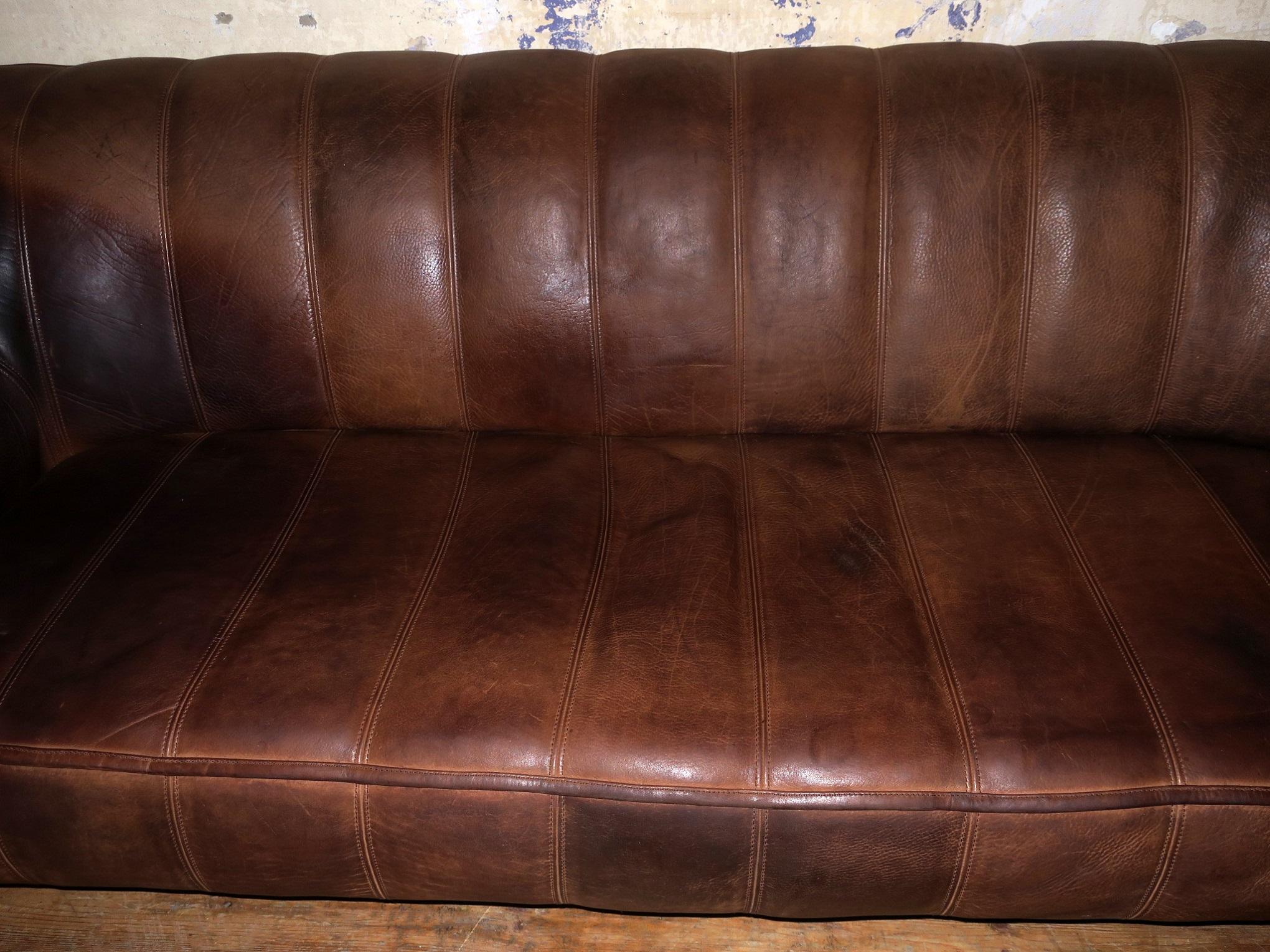 De Sede DS 44 3-Seat Sofa in Buffalo Leather, 1970s For Sale 1