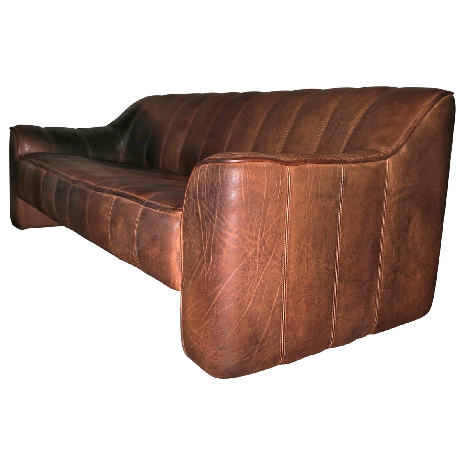 De Sede DS 44 3-Seat Sofa in Buffalo Leather, 1970s For Sale