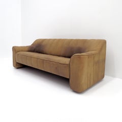 De Sede DS-44 Buffalo Leather Sofa, Switzerland, 1970s