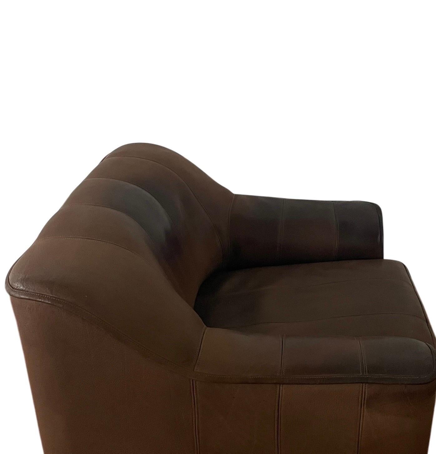 De Sede DS 44 Sillón y Otomana de Piel Silla de Piel Marrón con Asiento Ajustable Cuero