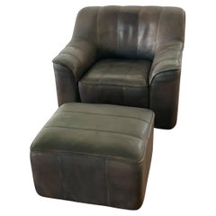 De Sede DS 44 Leather Armchair and Ottoman Set Luxury Swiss Designer Leather