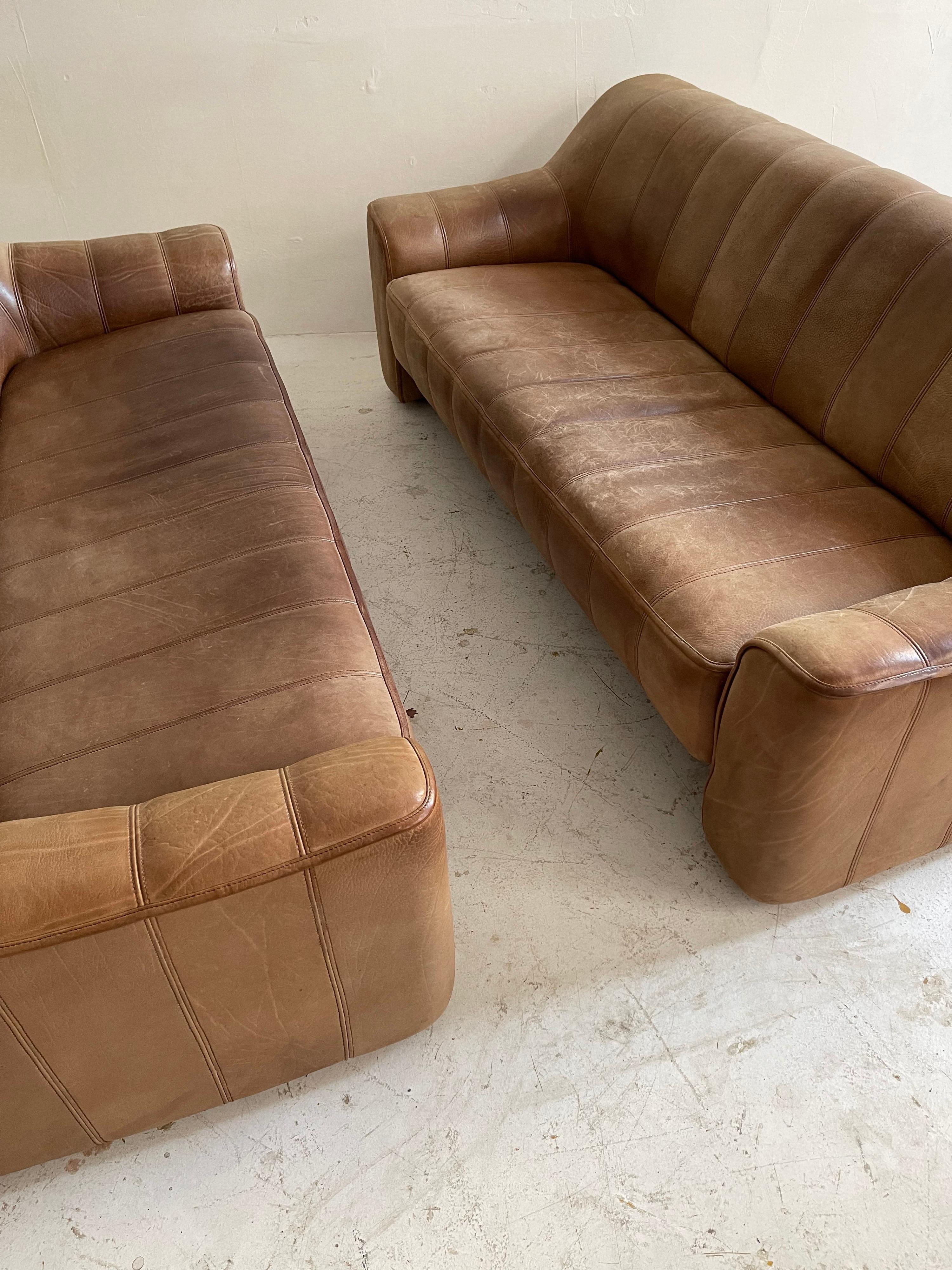 De Sede DS-44 Pair Sofa's in Patinated Cognac Buffalo Leather, Switzerland, 1970 1