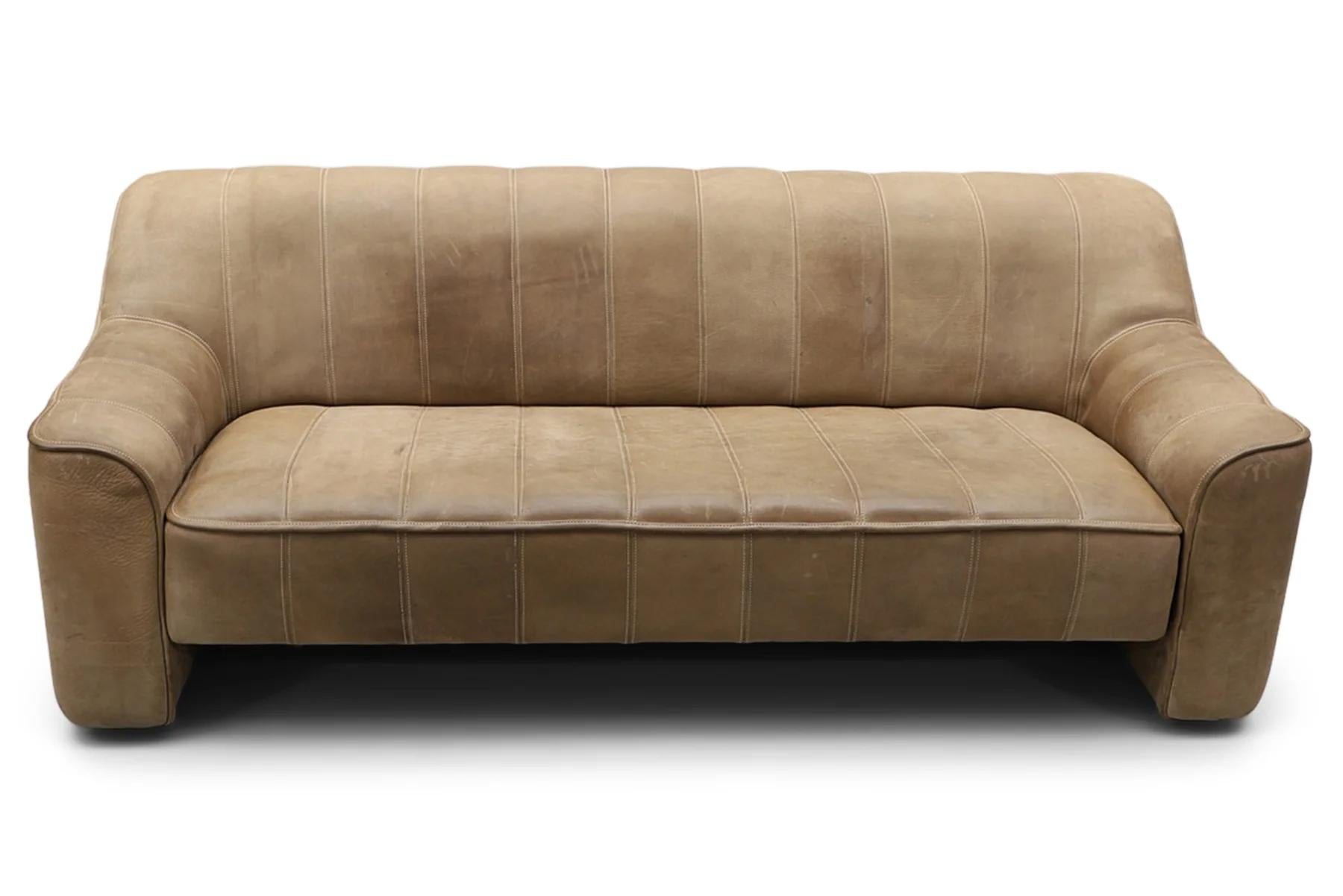 De sede ds 44 Dreisitziges, ausziehbares, ausziehbares Sofa aus Büffelleder (Moderne der Mitte des Jahrhunderts) im Angebot