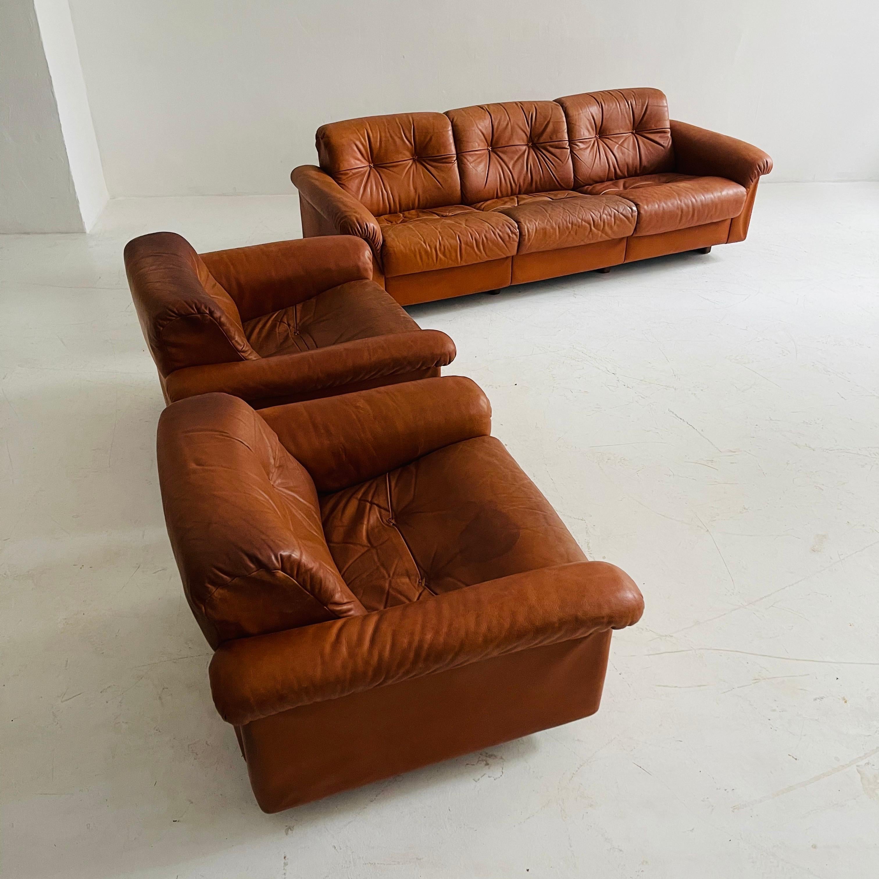 Metal De Sede DS-45 Patinated Cognac Leather Living Room Suite Sofa, Swiss, 1970s For Sale