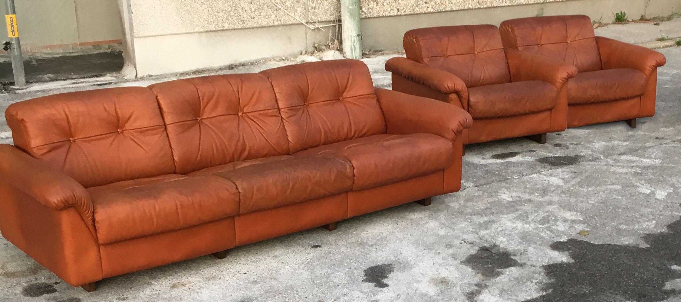 De Sede DS-45 Vintage Patinated Cognac Leather Three-Seat Sofa, Swiss, 1970s 3