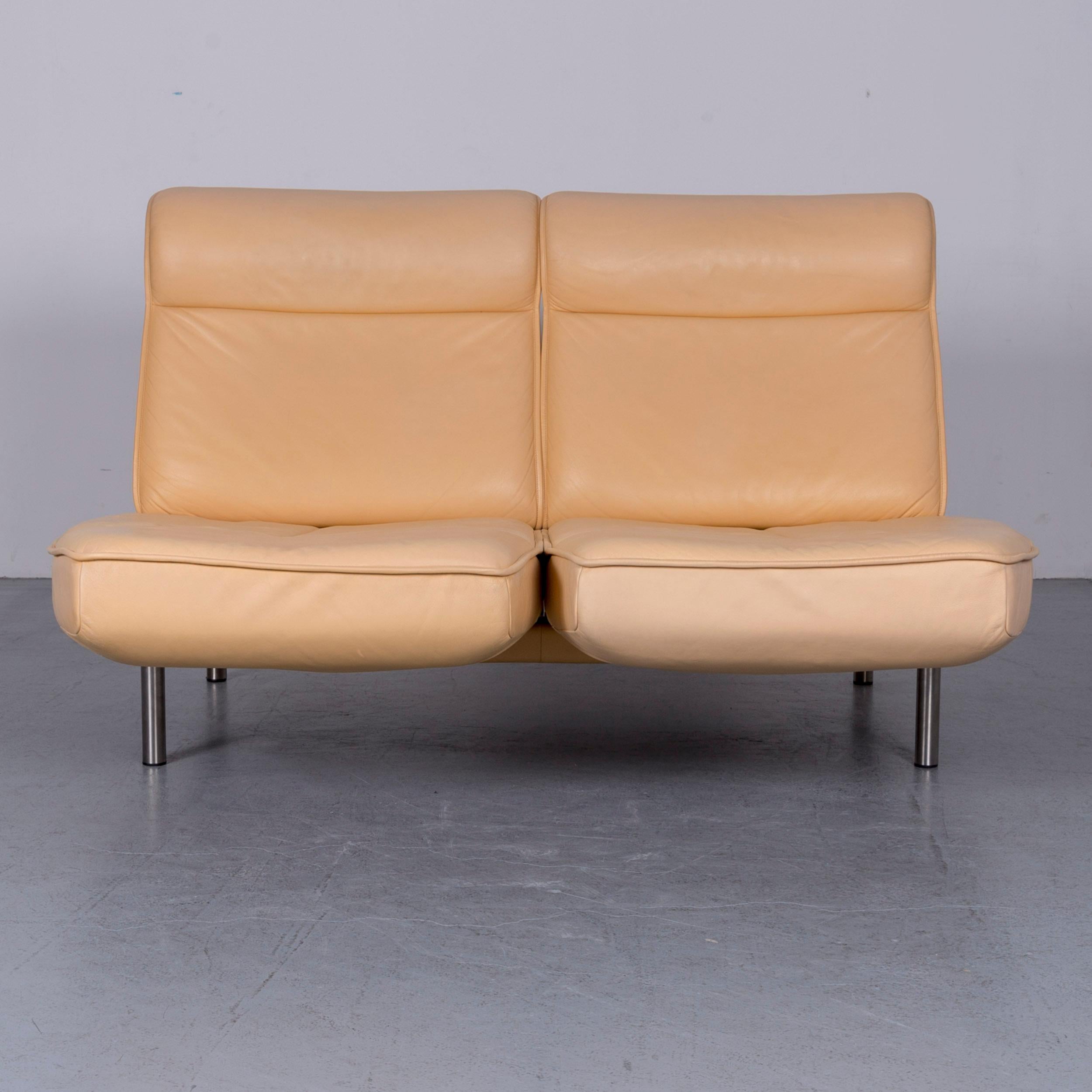 XXI secolo e contemporaneo De Sede DS 450 Divano in pelle di design Beige Divano in vera pelle Funzione