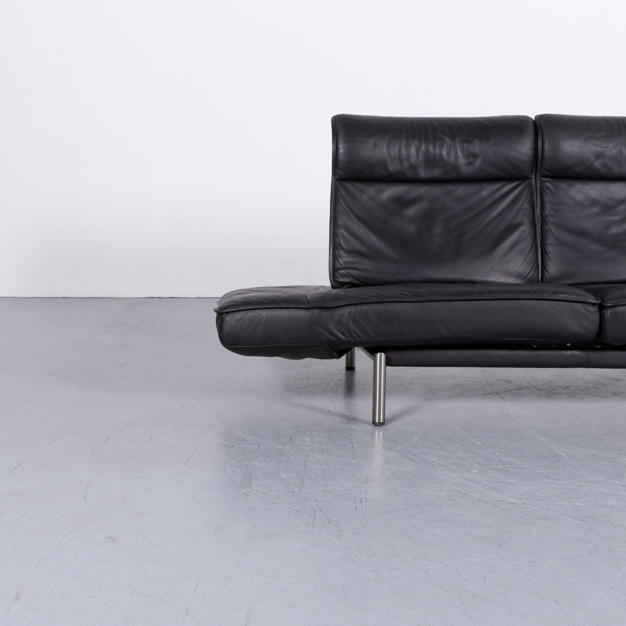 De Sede DS 450 Designer Sofa Black Leather Two-Seat Couch In Good Condition In Cologne, DE