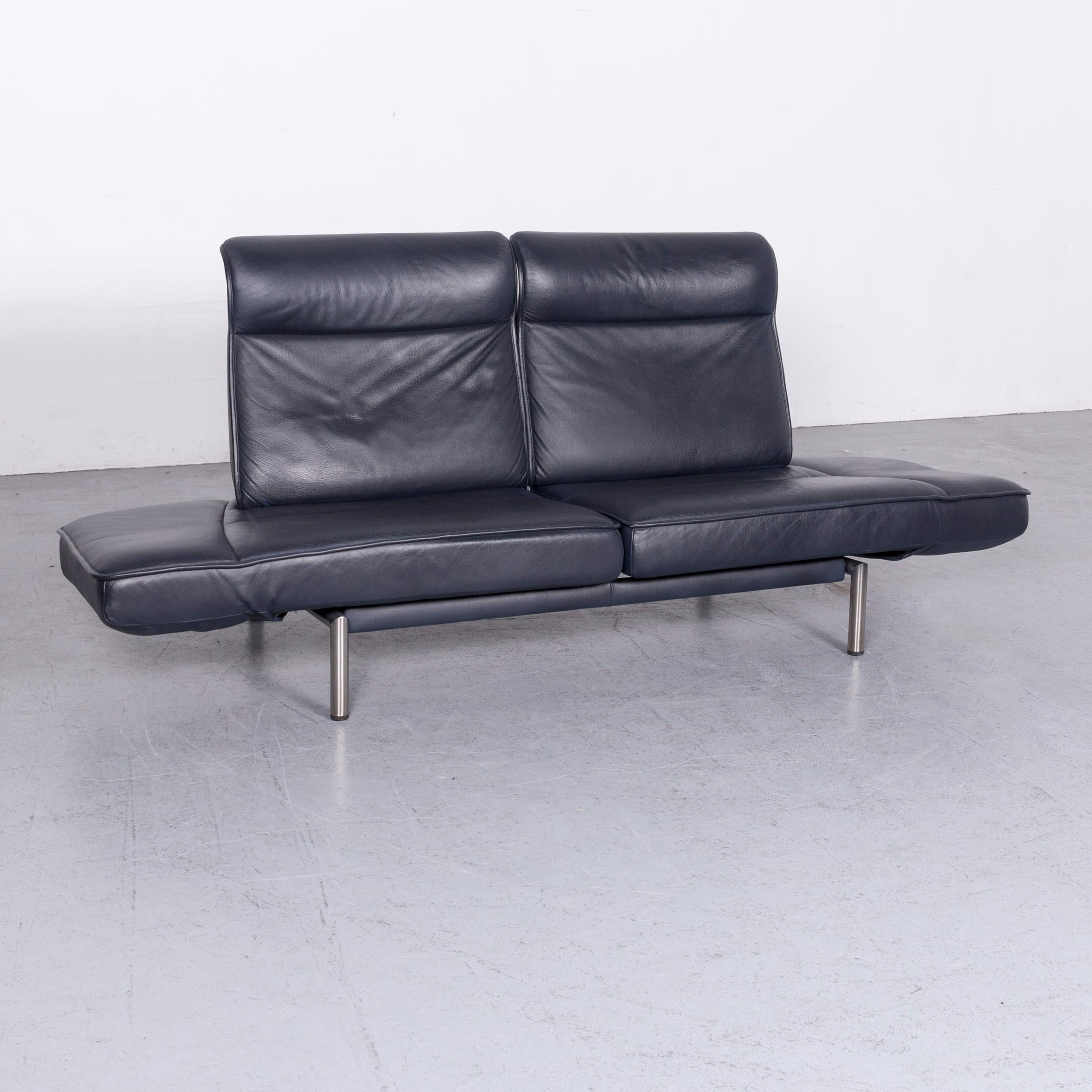 We bring to you a De Sede DS 450 designer sofa blue leather three-seat couch made in Switzerland.