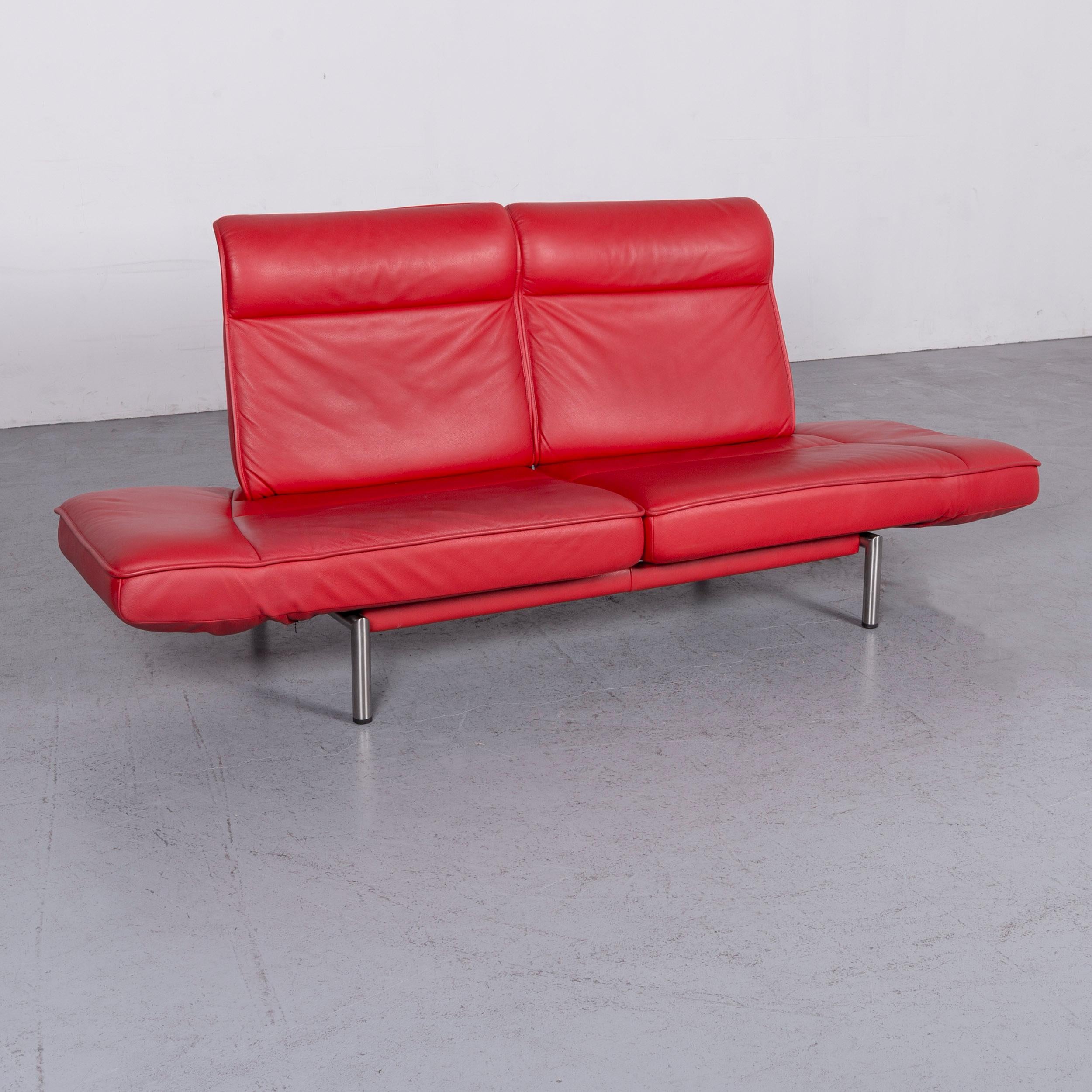 We bring to you a De Sede DS 450 designer sofa red leather three-seat couch made in Switzerland.