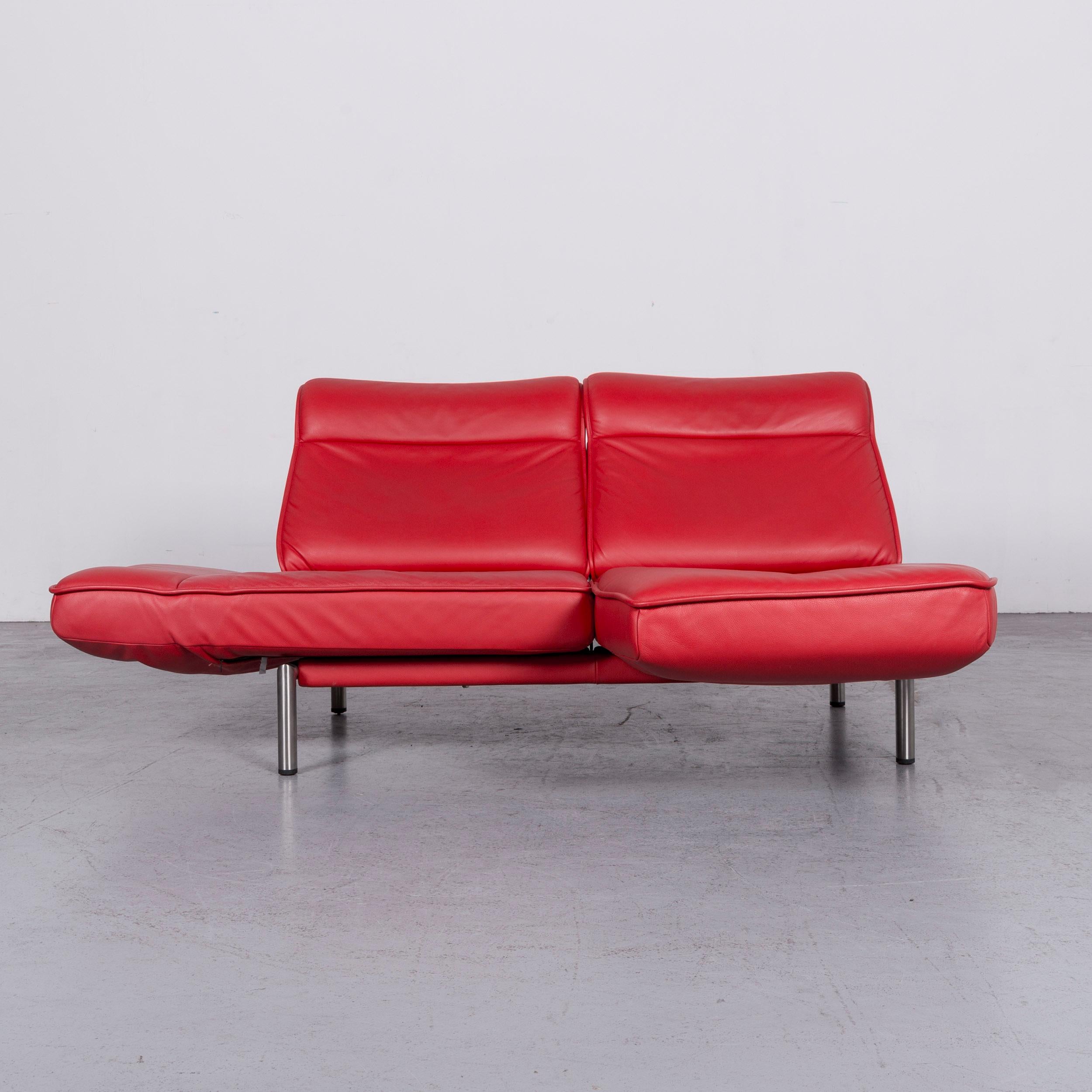 Contemporary De Sede DS 450 Designer Sofa Red Leather Three-Seat Couch Made in Switzerland For Sale