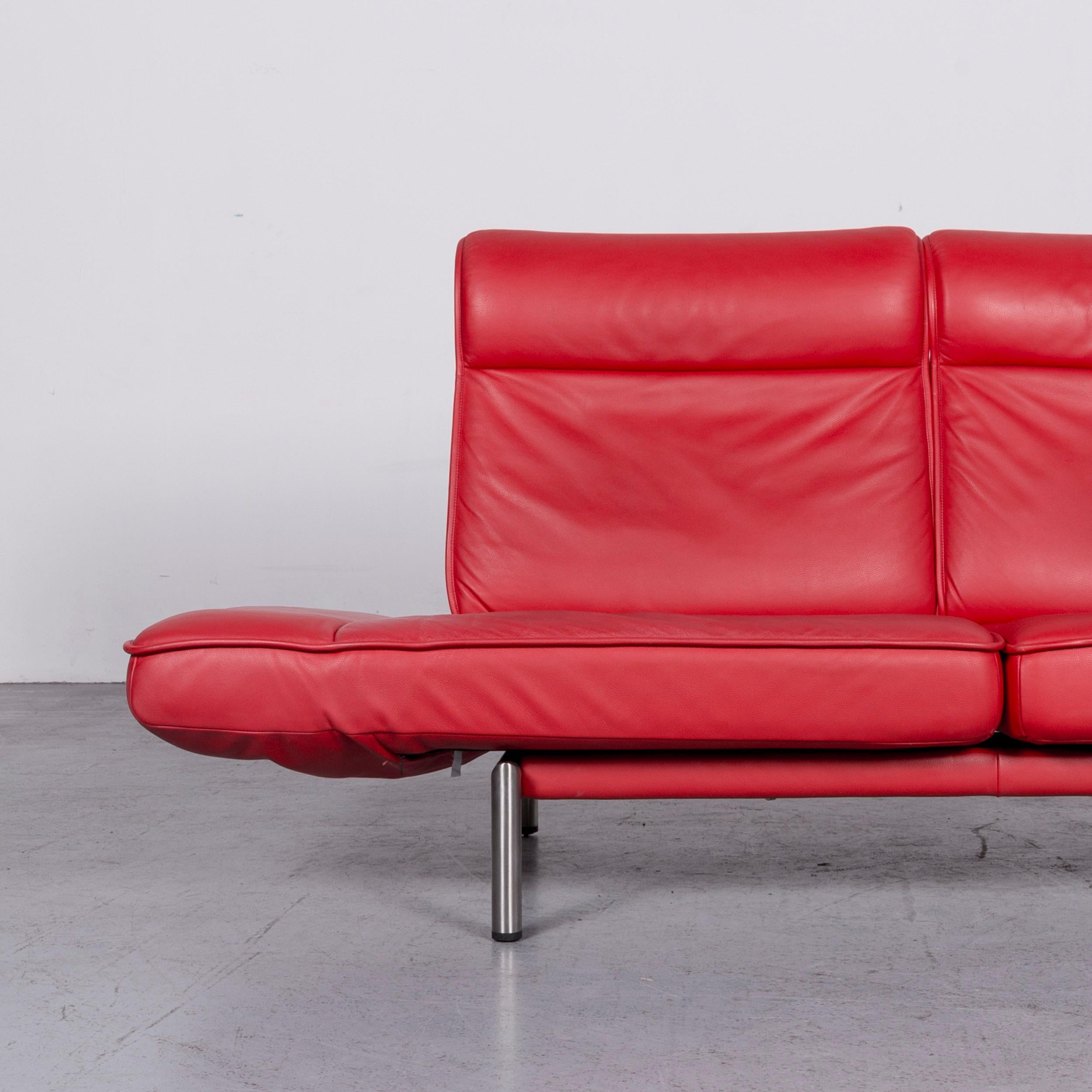 De Sede DS 450 Designer Sofa Red Leather Three-Seat Couch Made in Switzerland For Sale 2