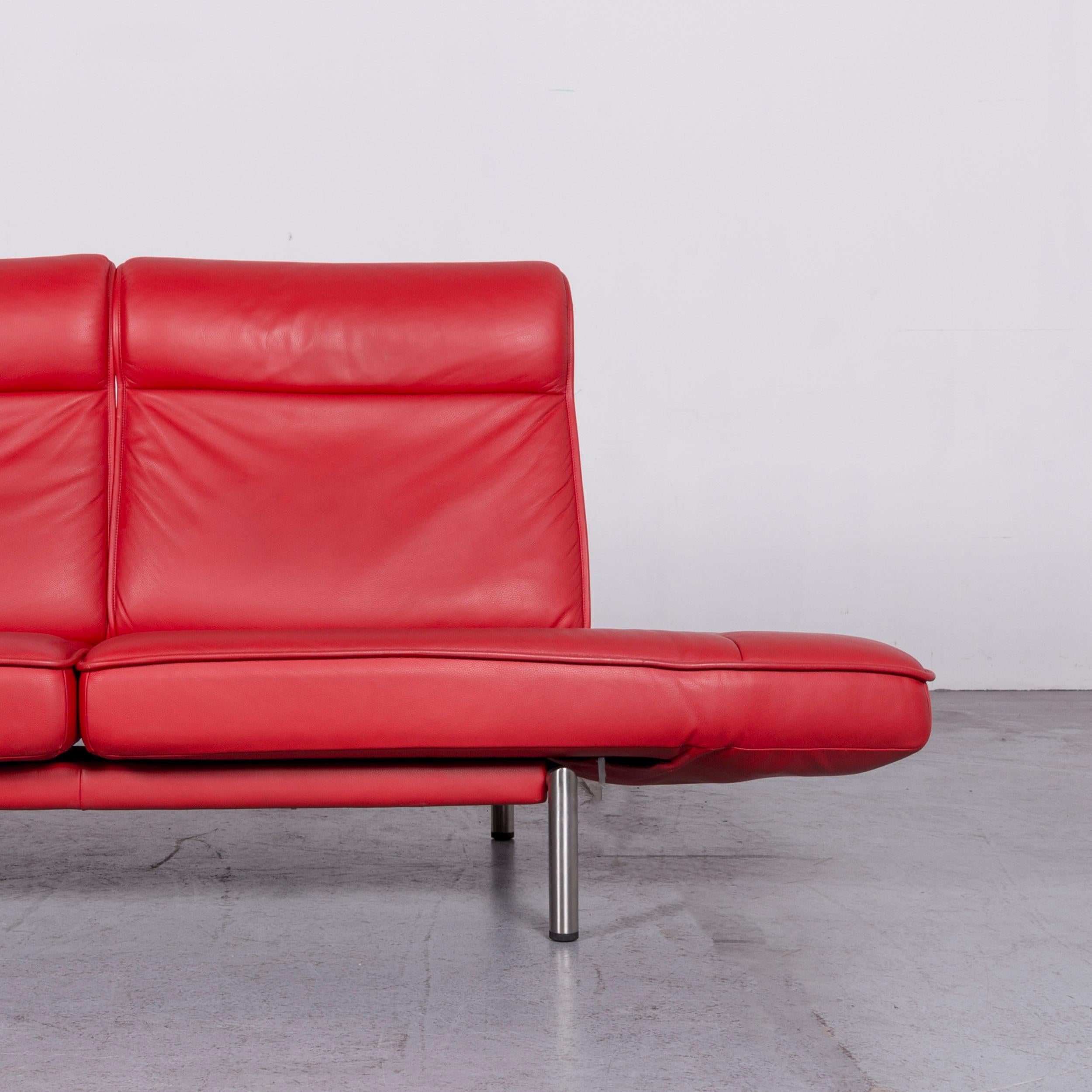 De Sede DS 450 Designer Sofa Red Leather Three-Seat Couch Made in Switzerland For Sale 3