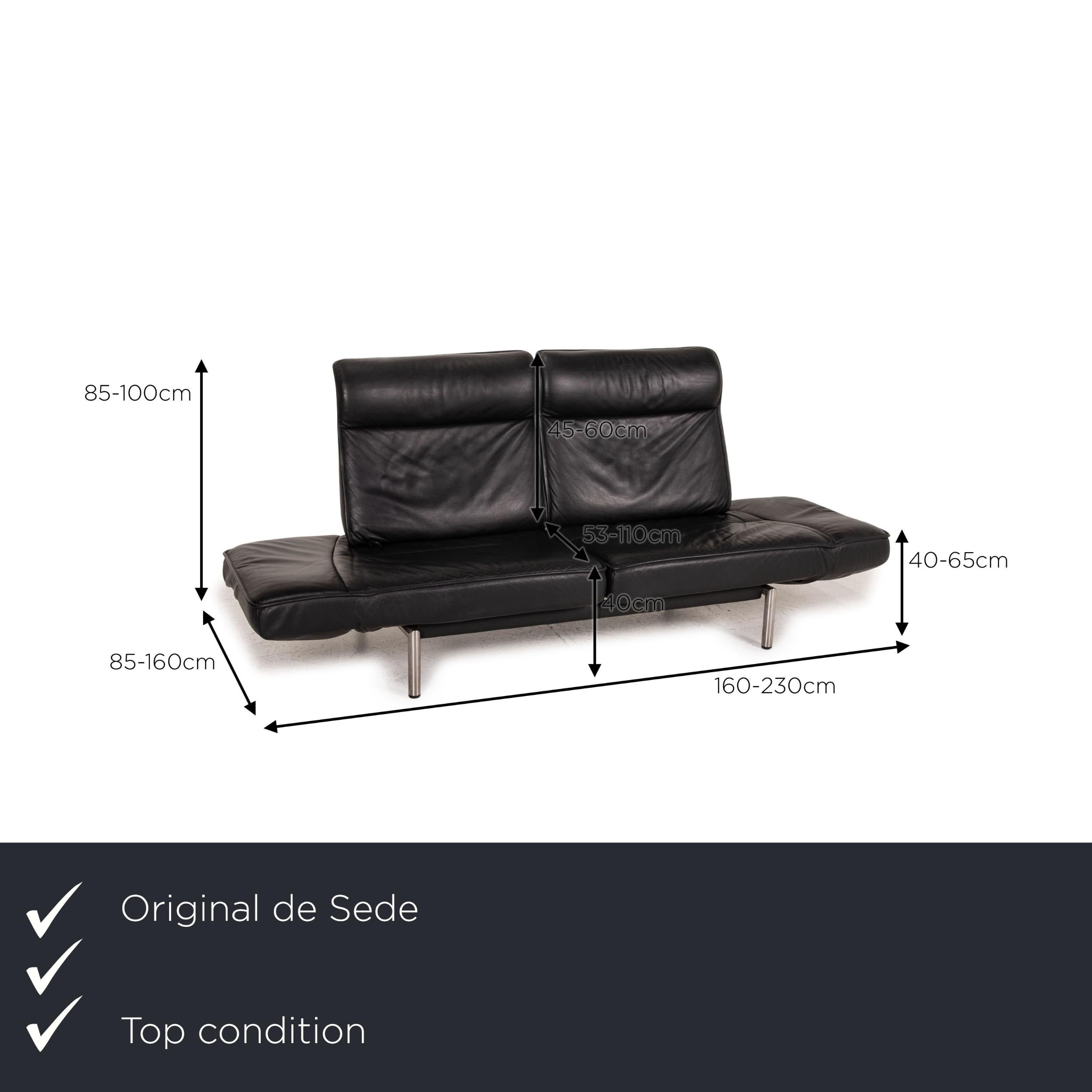 We present to you a De Sede DS 450 leather sofa black two-seater function.


 Product measurements in centimeters:
 

Depth: 85
Width: 160
Height: 85
Seat height: 40
Rest height: 40
Seat depth: 53
Seat width: 255
Back height: 45.
 