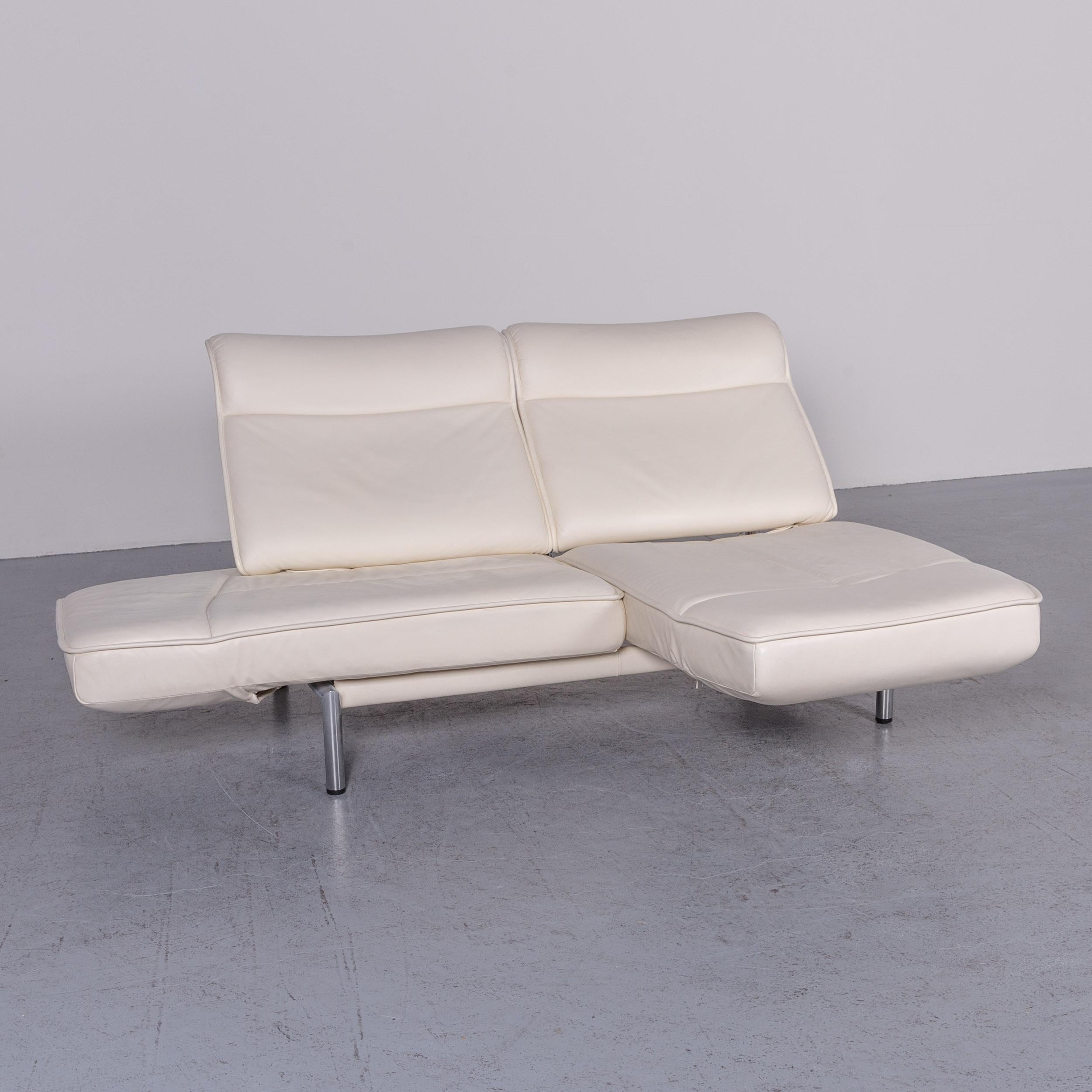 De Sede DS 450 Sofa Crème Beige Leather Three-Seat Couch Made in Switzerland In Good Condition In Cologne, DE