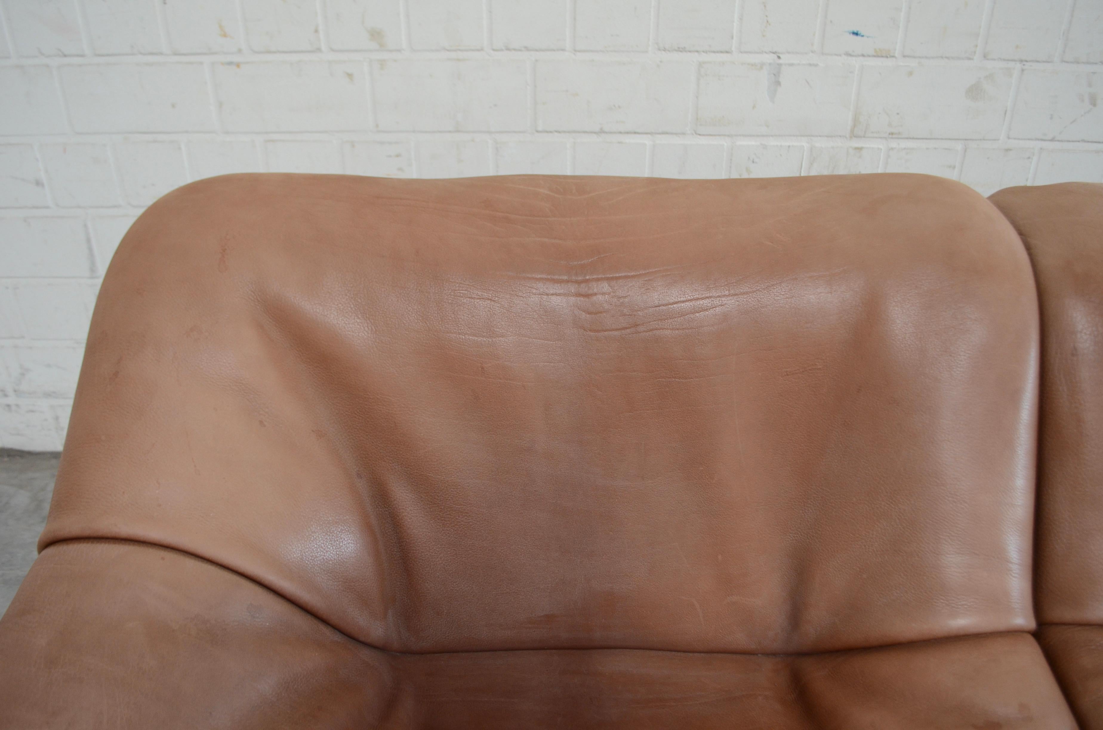 Mid-Century Modern De Sede DS 46 Loveseat Neck Leather Sofa Modul Brown For Sale