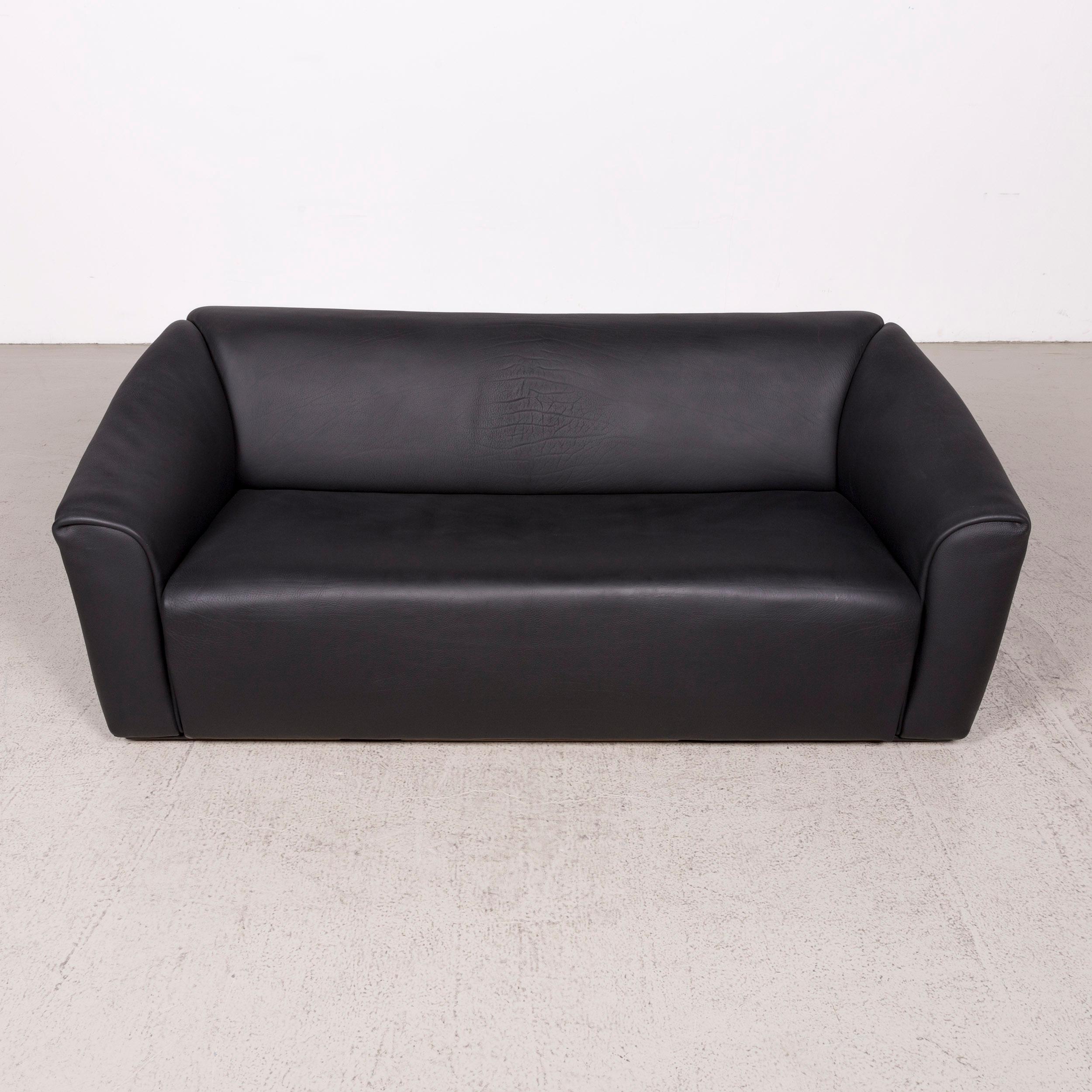 De Sede ds 47 Designer Leather Sofa Black Two-Seat Real Leather Couch For Sale 3