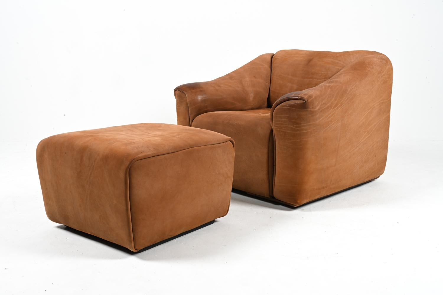 Swiss De Sede DS-47 Lounge Chair & Ottoman in Nubuck Leather, c. 1970's For Sale