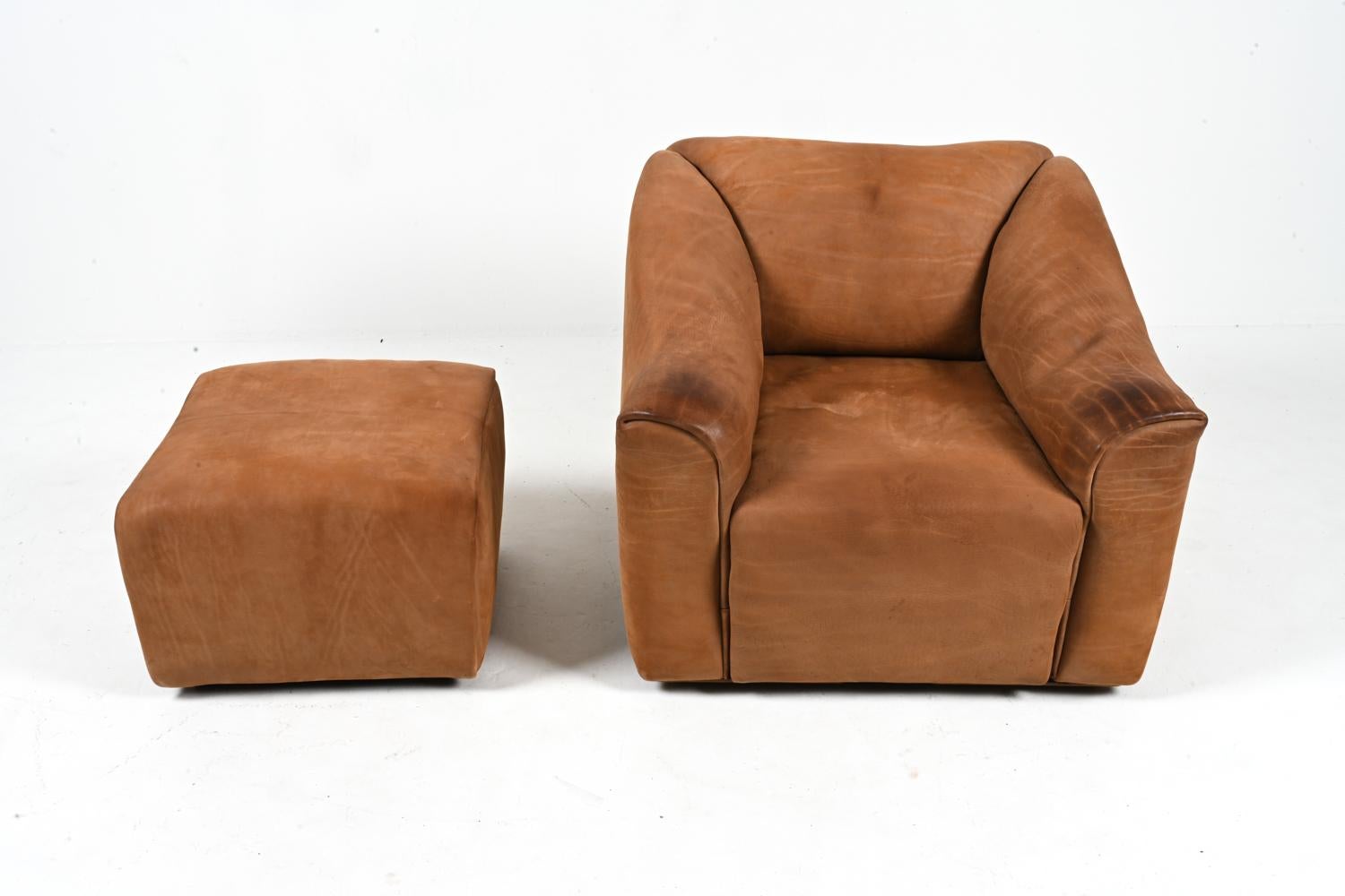 De Sede DS-47 Lounge Chair & Ottoman in Nubuck Leather, c. 1970's In Good Condition For Sale In Norwalk, CT