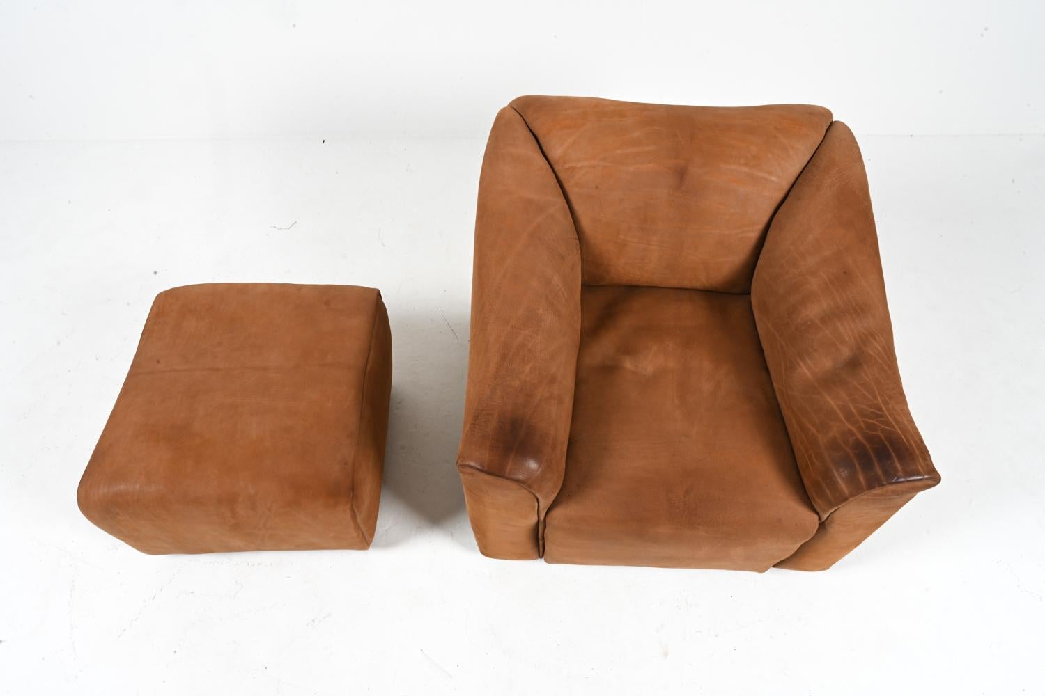 De Sede DS-47 Lounge Chair & Ottoman in Nubuck Leather, c. 1970's For Sale 1
