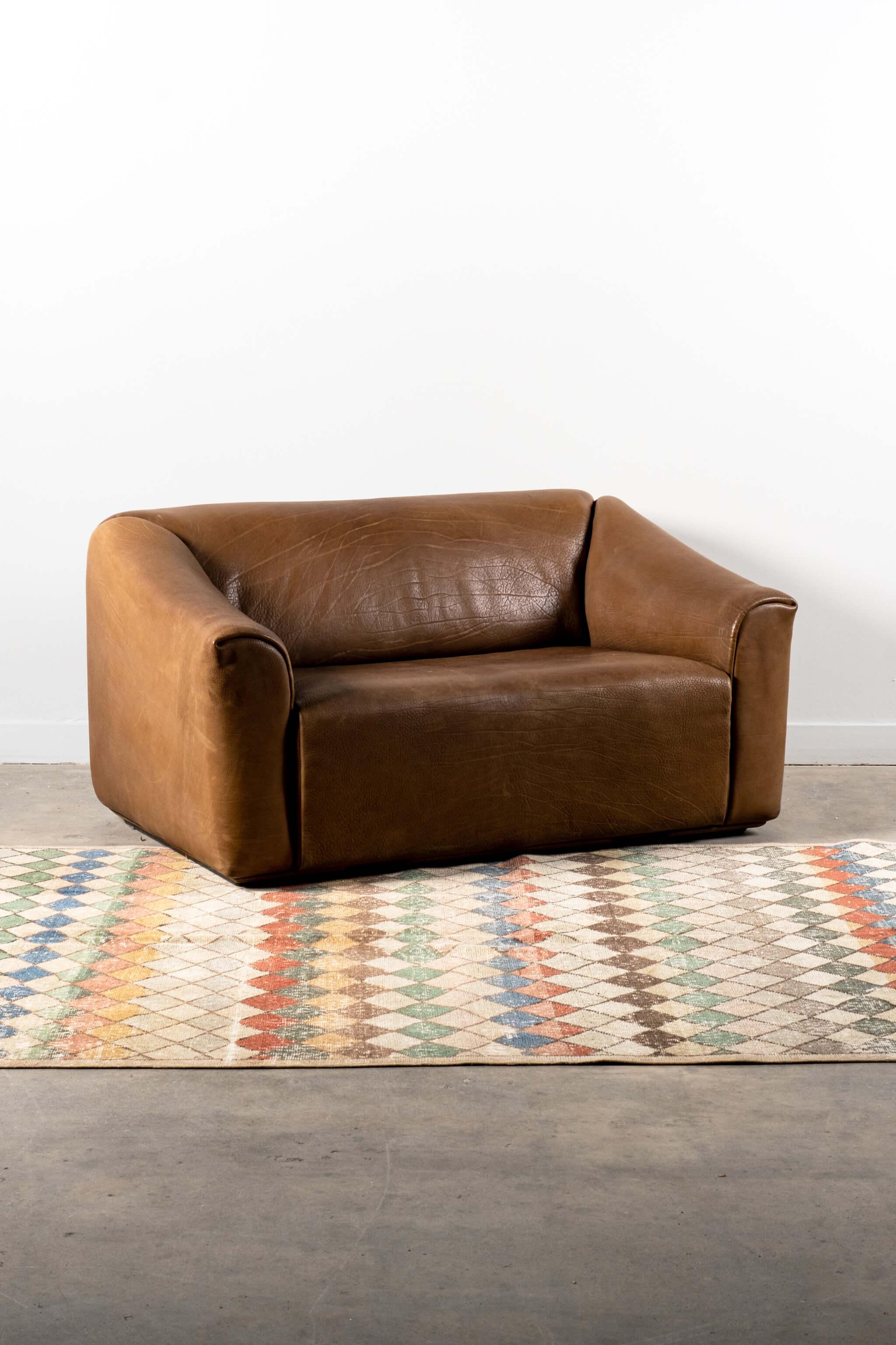 De Sede DS-47 Nackenleder 2-Sitzer Sofa (Moderne der Mitte des Jahrhunderts) im Angebot
