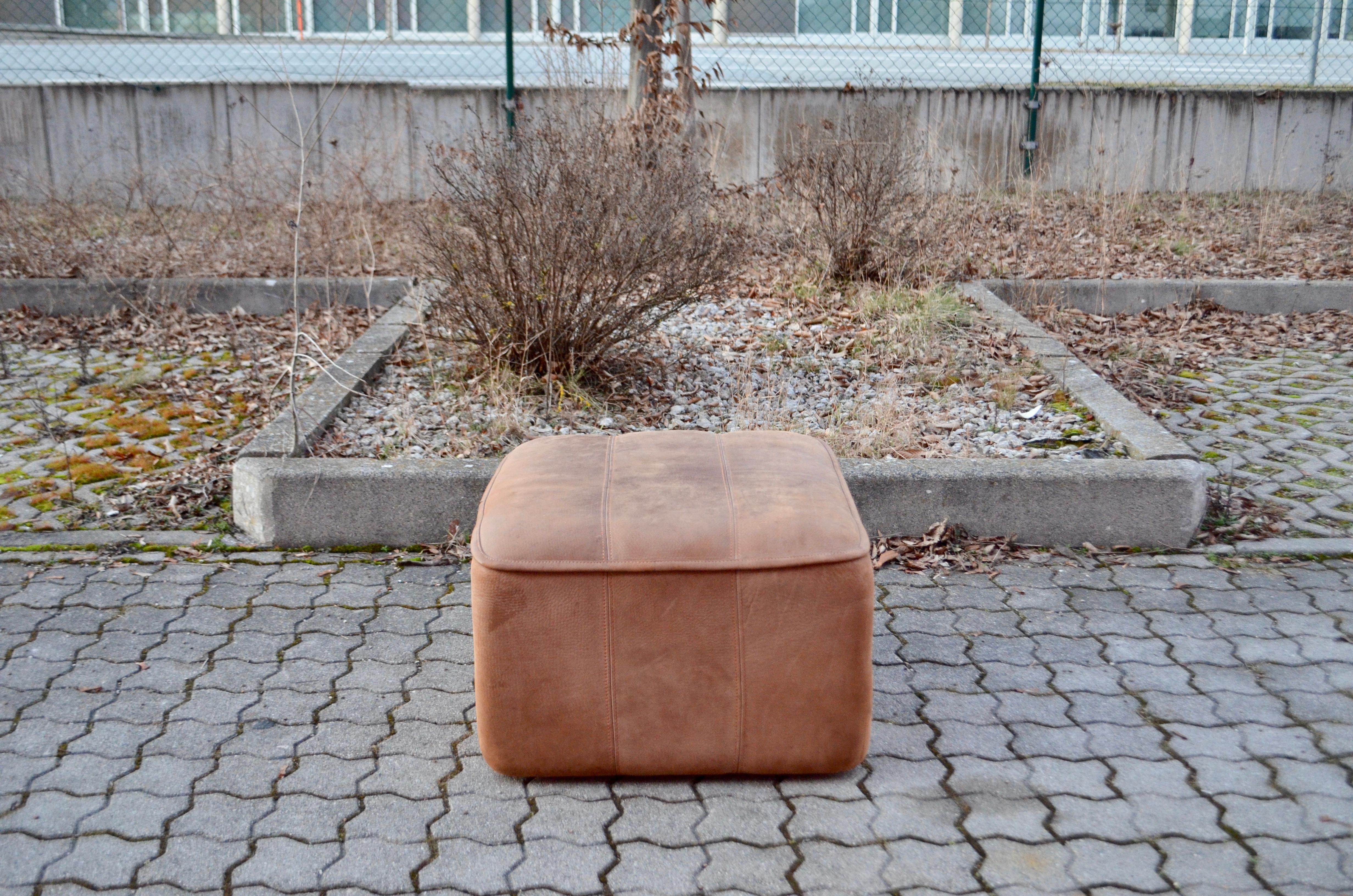 De Sede DS 47 Neck Leather Ottoman Pouf For Sale 3