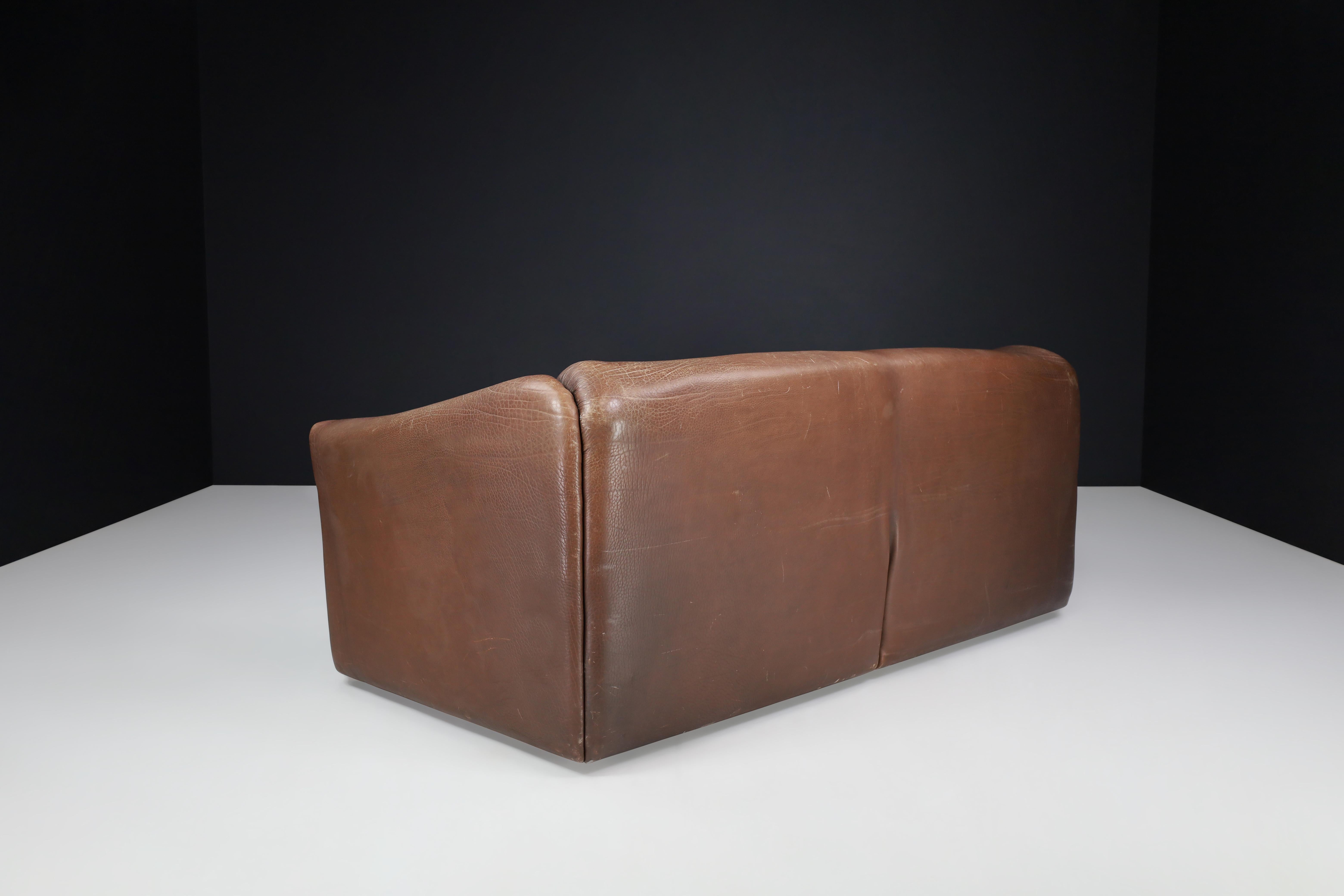 De Sede DS-47 Neck Leather Sofa from Switzerland 1970s  For Sale 5