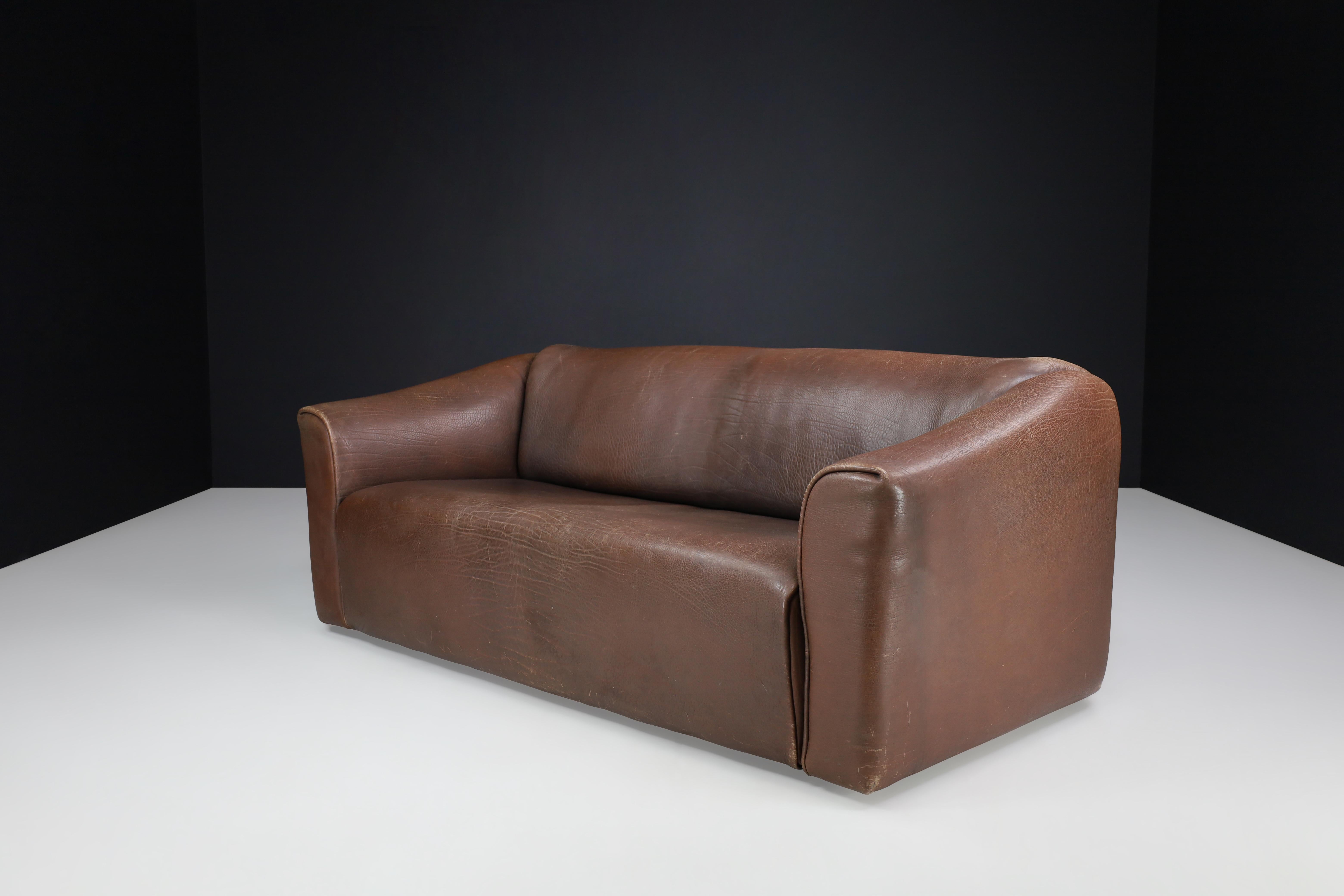 De Sede DS-47 Leder-Sofa mit Neckholder aus der Schweiz, 1970er Jahre   im Angebot 2