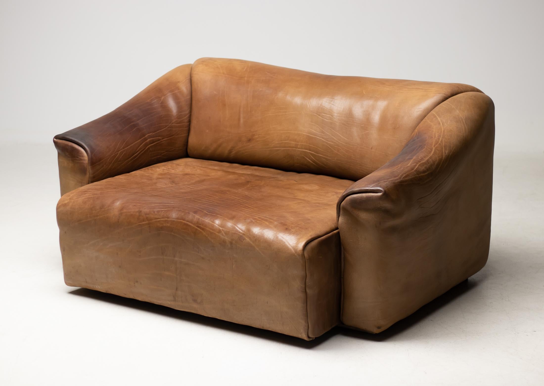 Mid-Century Modern De Sede DS-47 Sofa in Brown Buffalo Leather