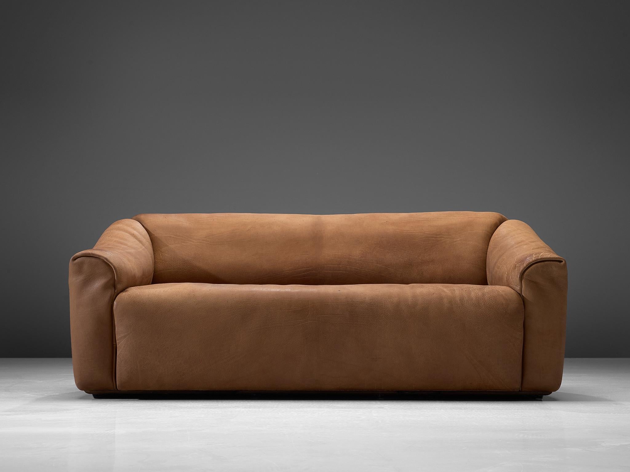 Mid-Century Modern De Sede DS-47 Sofa in Cognac Leather