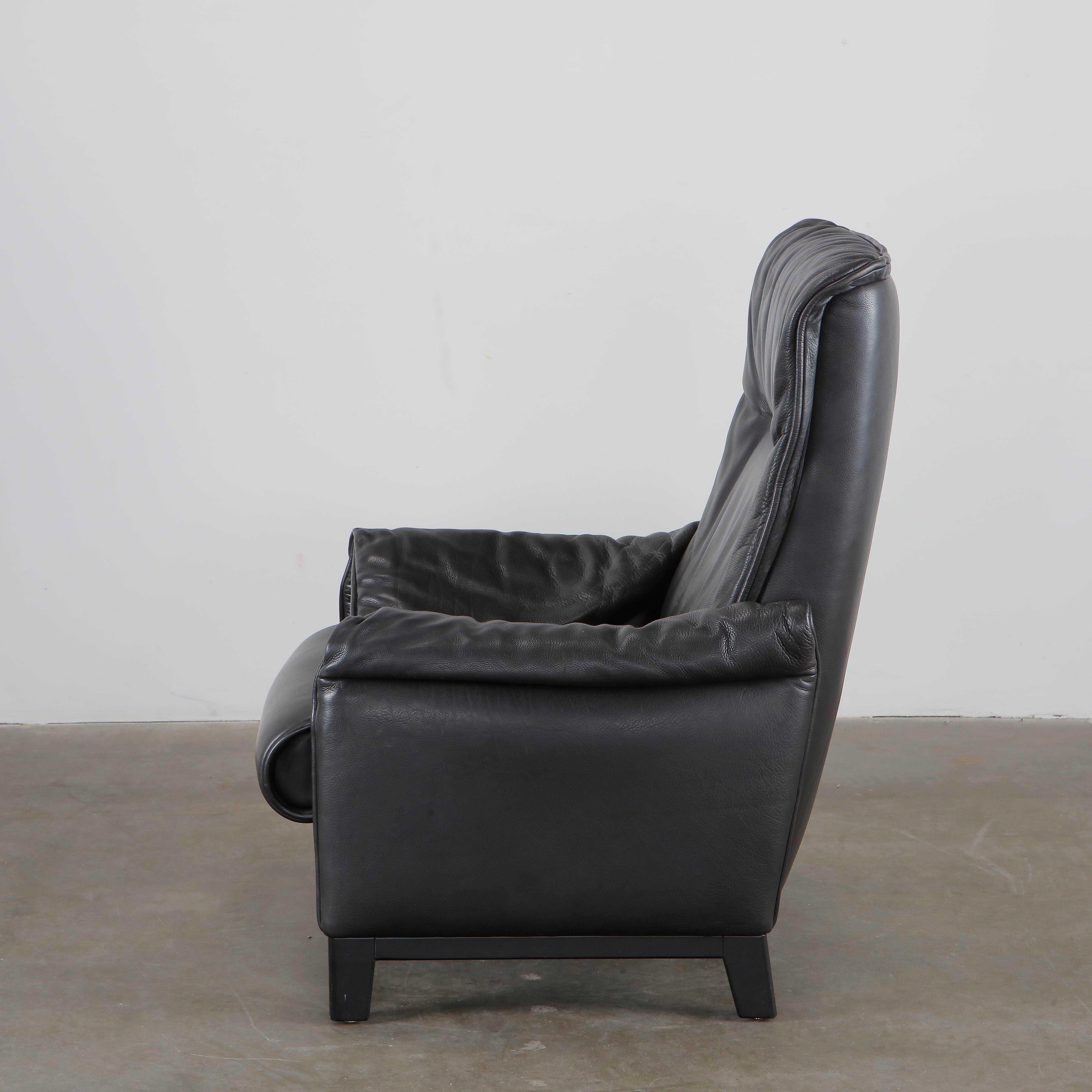 De Sede, DS 49 Sillón de cuero negro, años 70 en venta 8
