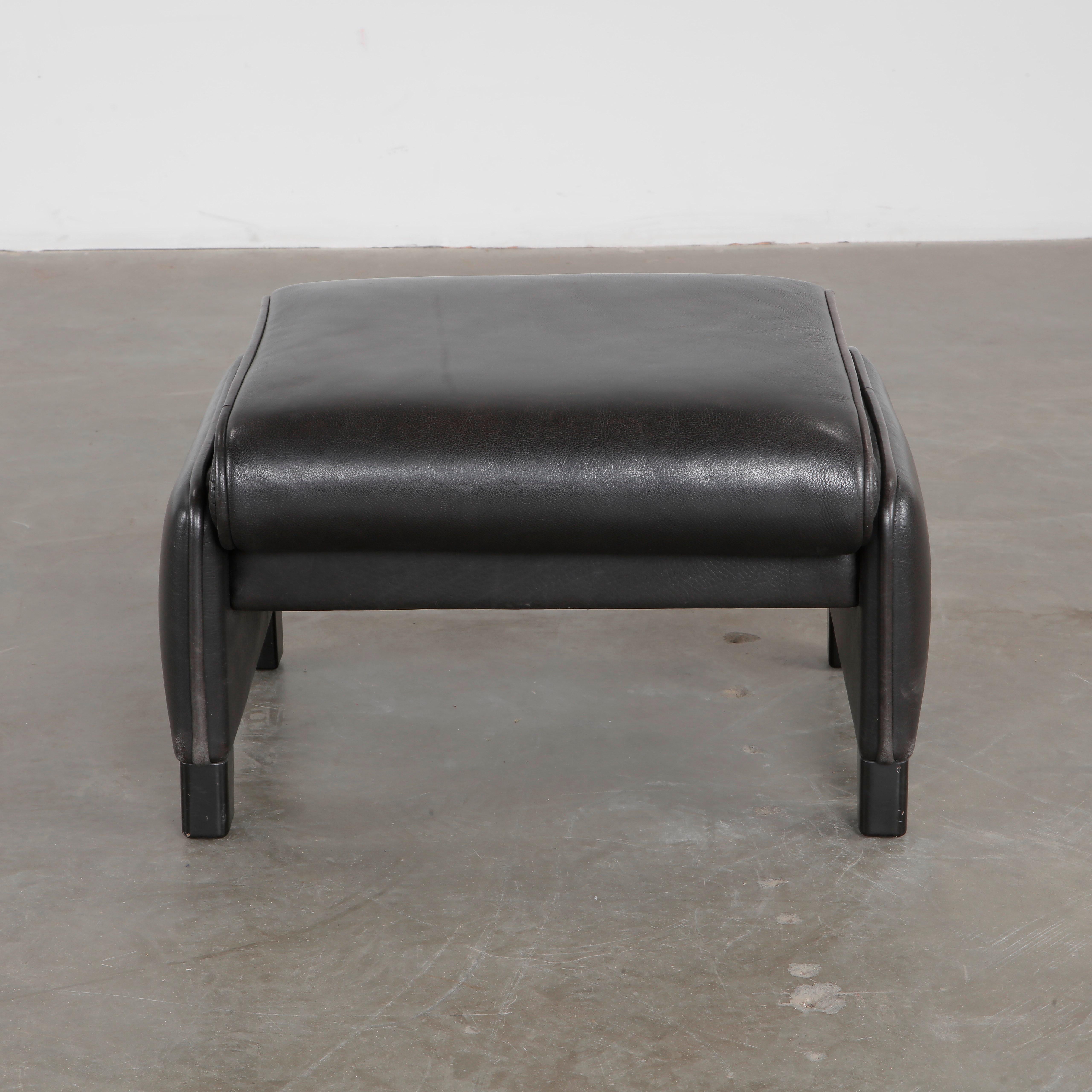 De Sede, DS 49 Sillón de cuero negro, años 70 en Bueno estado para la venta en Gardena, CA