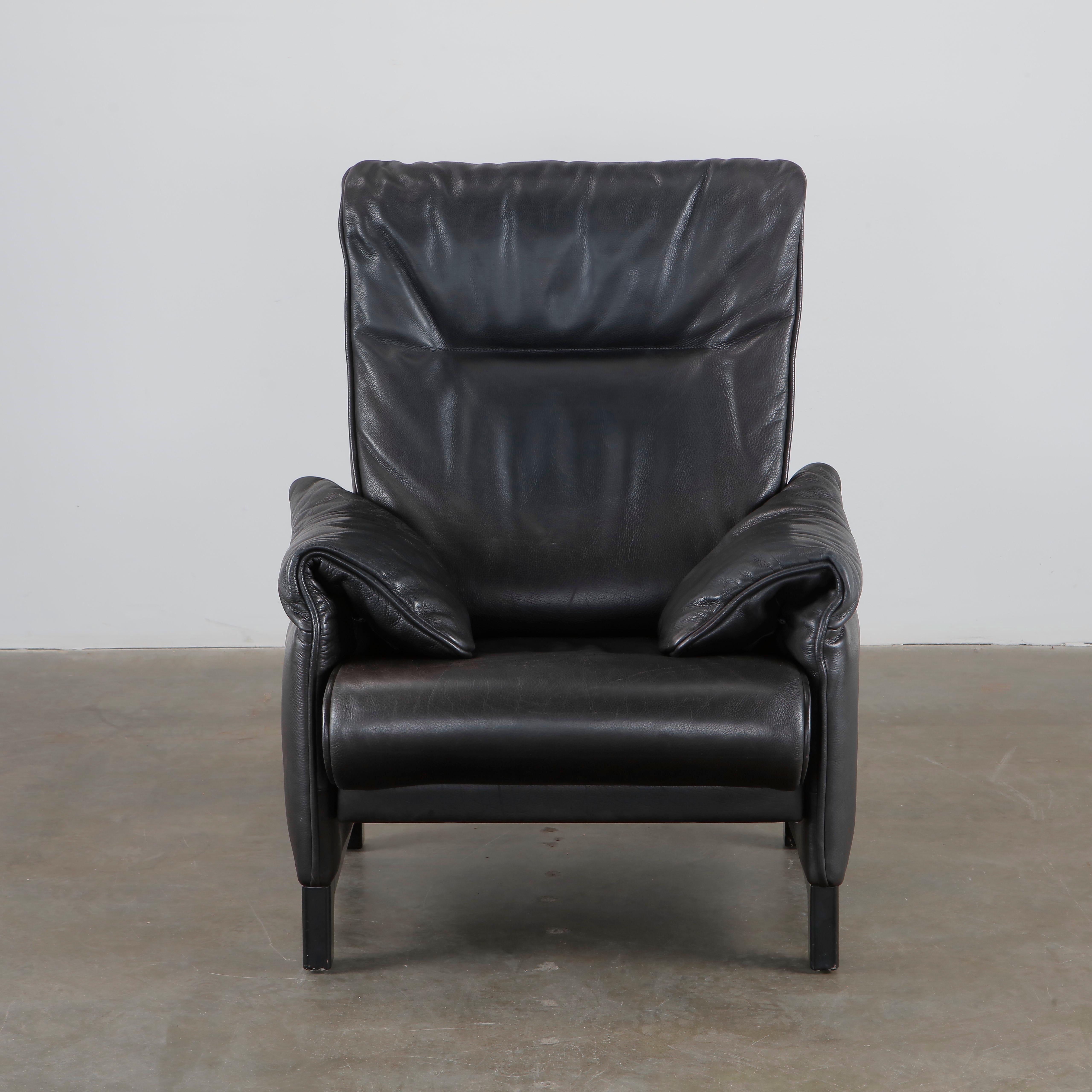 De Sede, DS 49 Sillón de cuero negro, años 70 en venta 2