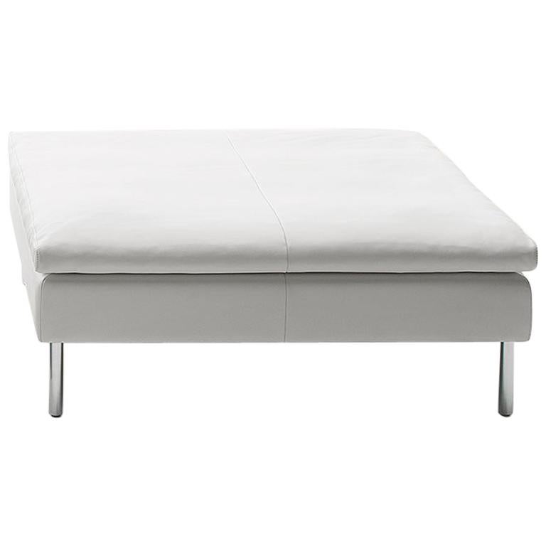 De Sede DS-5 Large Ottoman in Snow Upholstery by Antonella Scarpitta For  Sale at 1stDibs