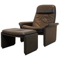 De Sede DS-50 Adjustable Lounge Chair and Ottoman in Soft Thick Chocolate Brown