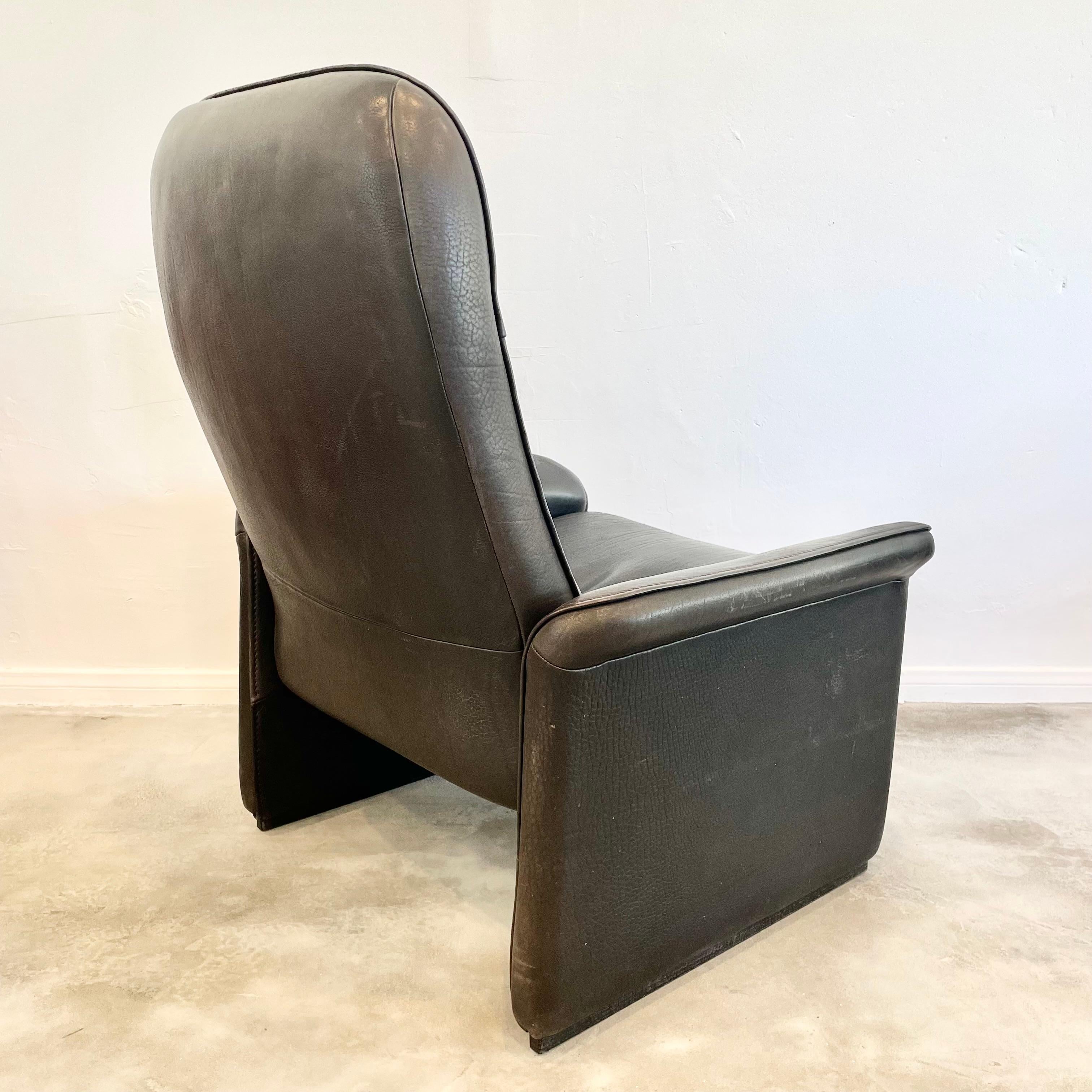 Swiss De Sede DS-50 Black Leather Recliner Chair, 1970s Switzerland For Sale