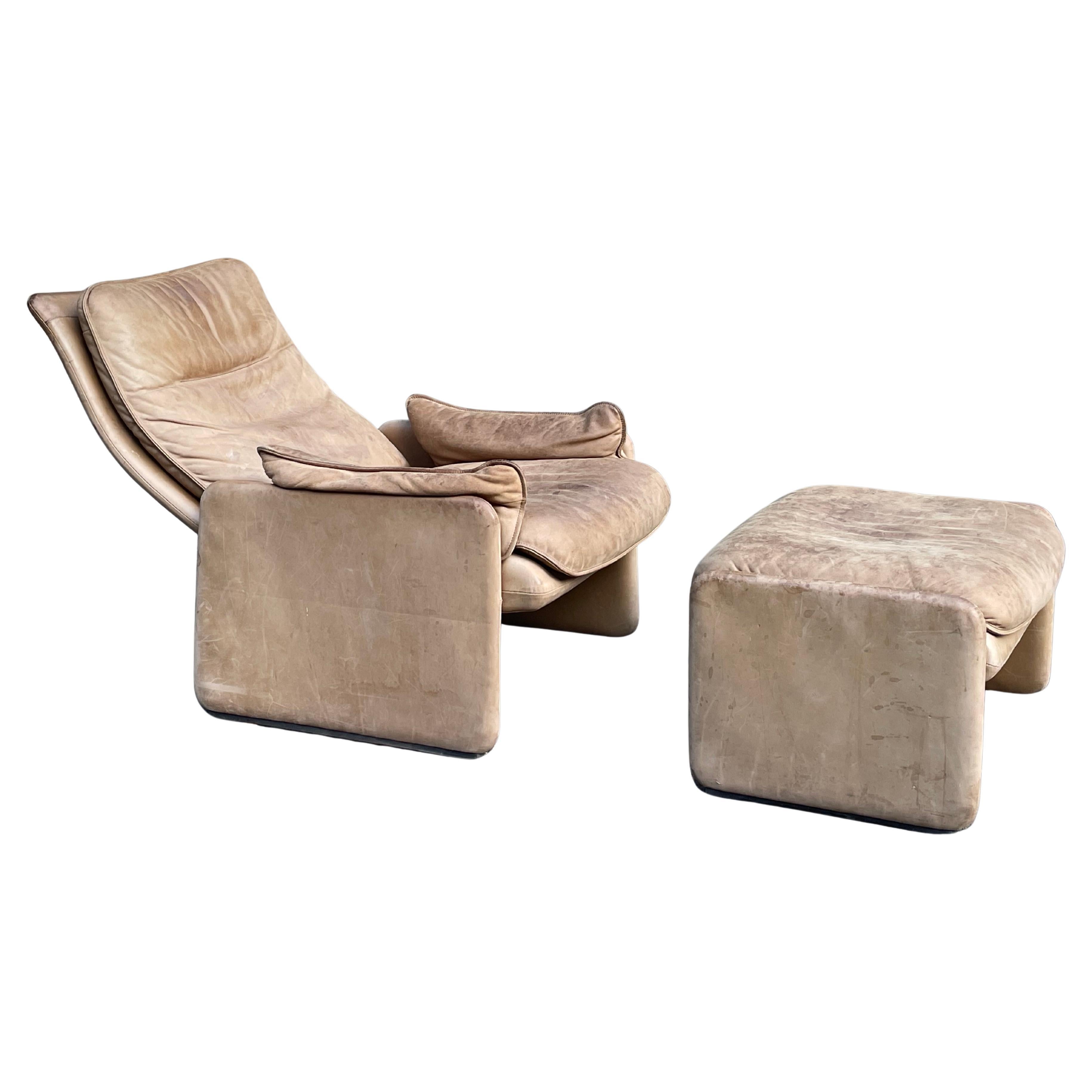 Amazing DS 50 lounge chair & ottoman by De Sede, 1970s, Switzerland.

Features a reclining mechanism allowing you to recline the chair almost flat if you choose. Extremely comfortable. This piece has a solid wooden frame, is hand-stitched with