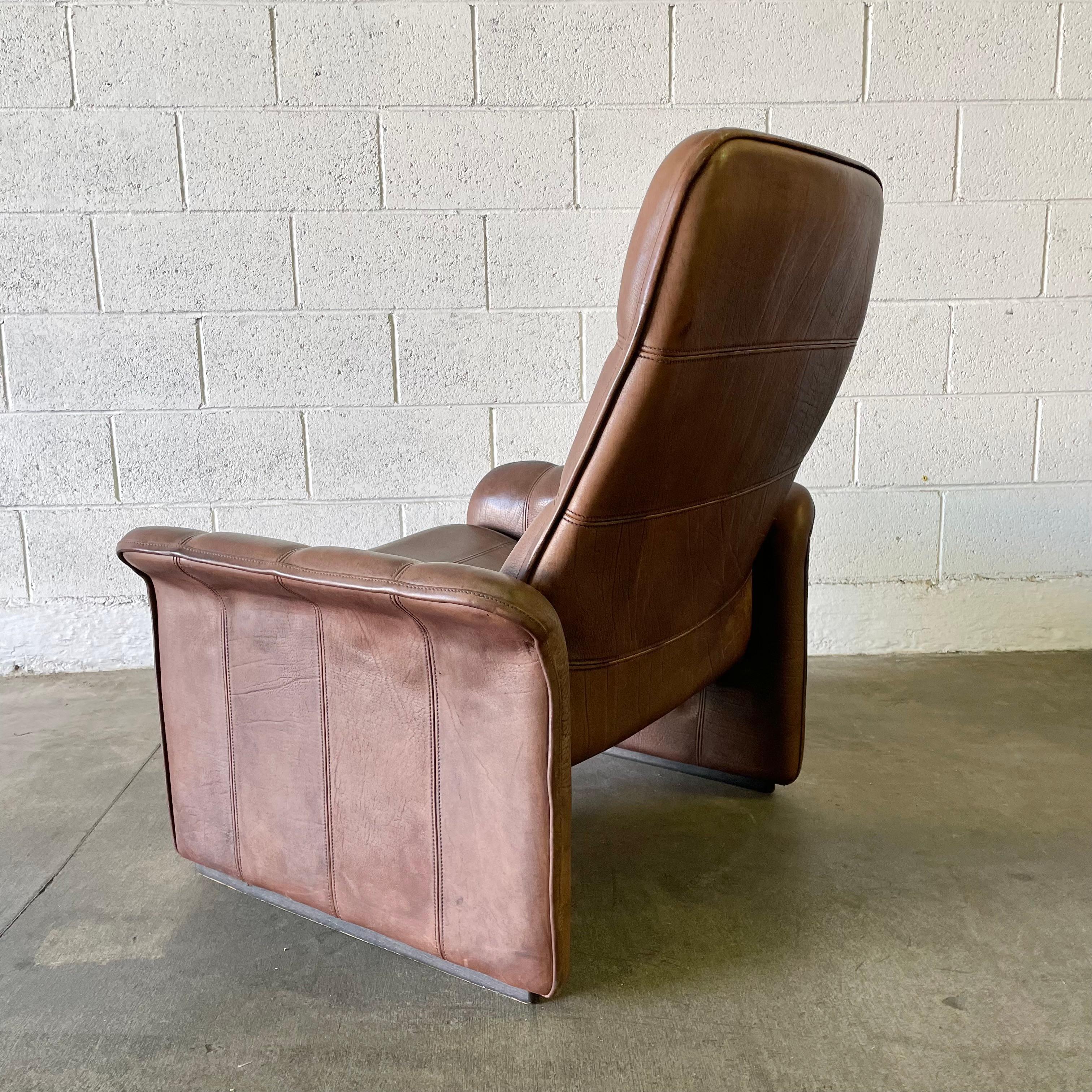 De Sede DS-50 Chocolate Brown Recliner Chair  In Good Condition For Sale In Los Angeles, CA