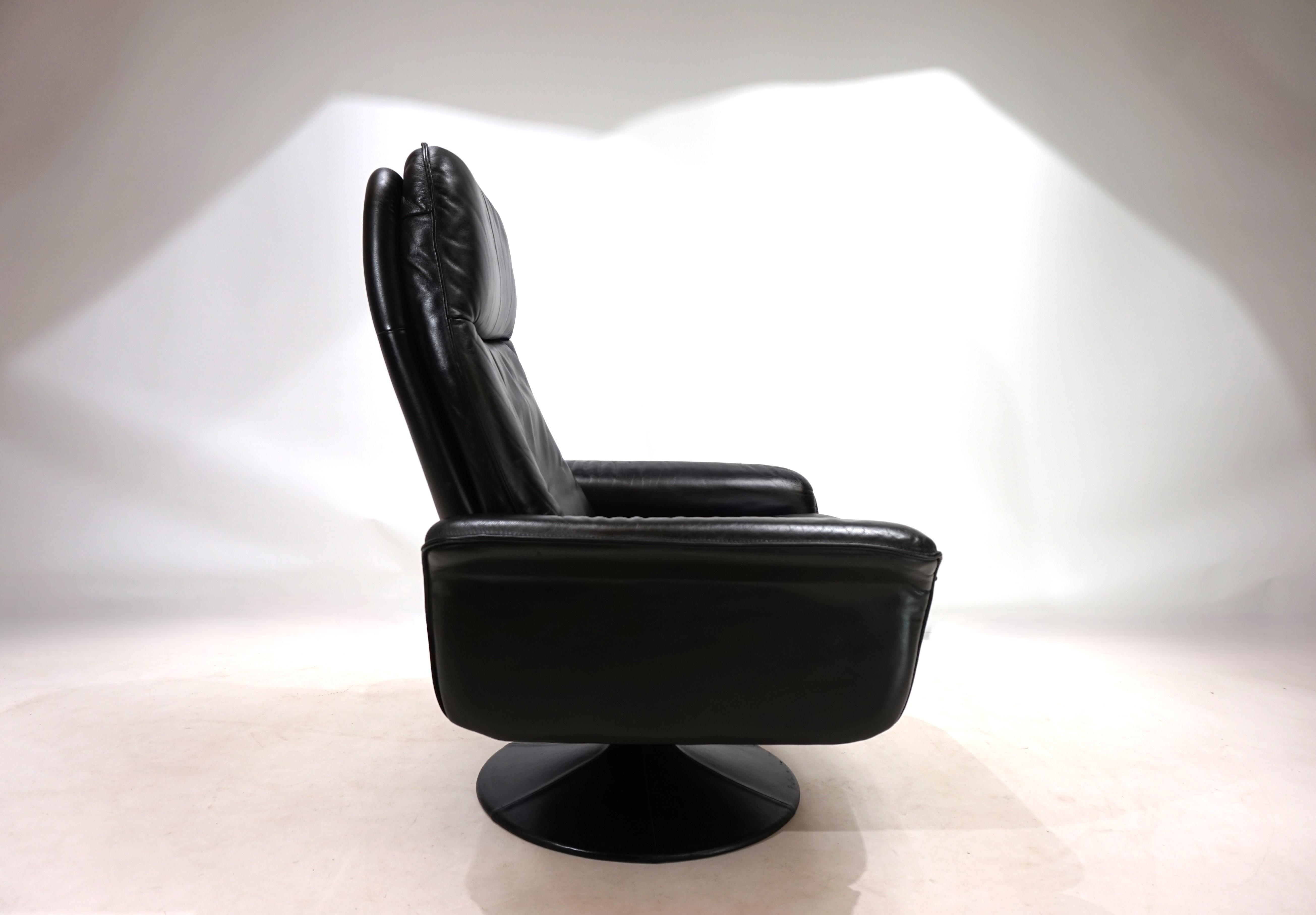 De Sede DS 50 leather armchair Tulip, 1970 For Sale 9