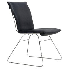 Sedia De Sede DS 515 in tappezzeria nera con base cromata di Greutmann Bolzern