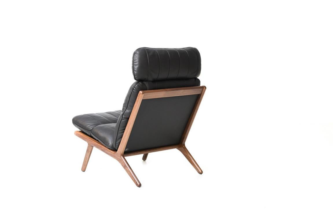 Contemporary De Sede DS 531 Chair without Armrest in Black Upholstery by De Sede Design-Team For Sale