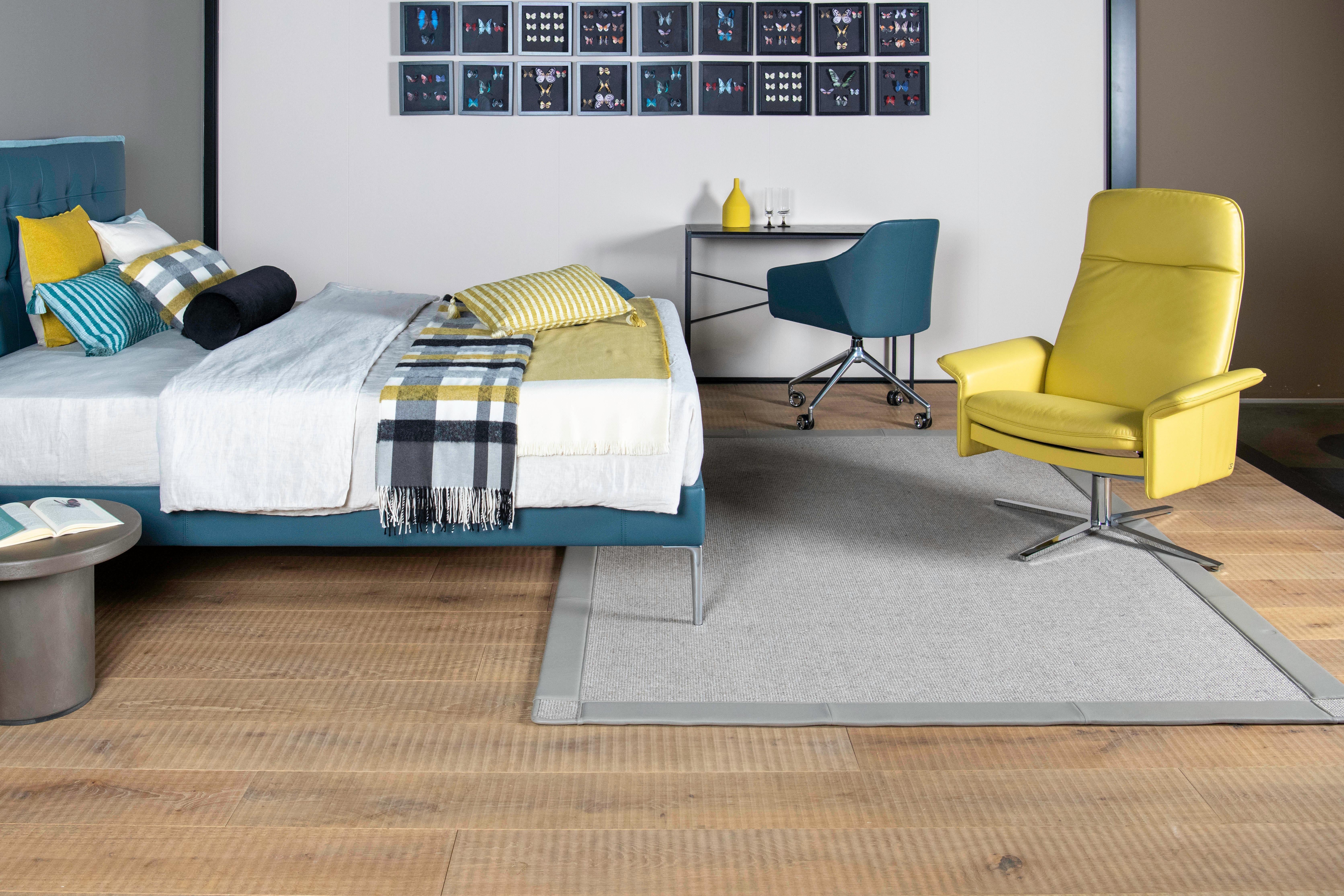 De Sede DS 55 Stuhl mit hoher Rückenlehne und gelber Lederpolsterung, De Sede Design Team (21. Jahrhundert und zeitgenössisch) im Angebot