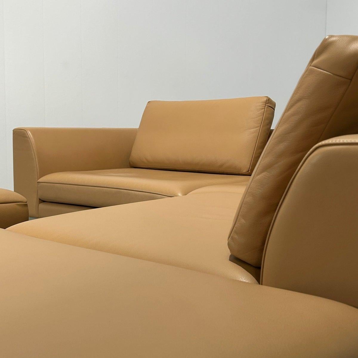 20ième siècle De Sede DS 570 Corner Sofa and Footstool en vente