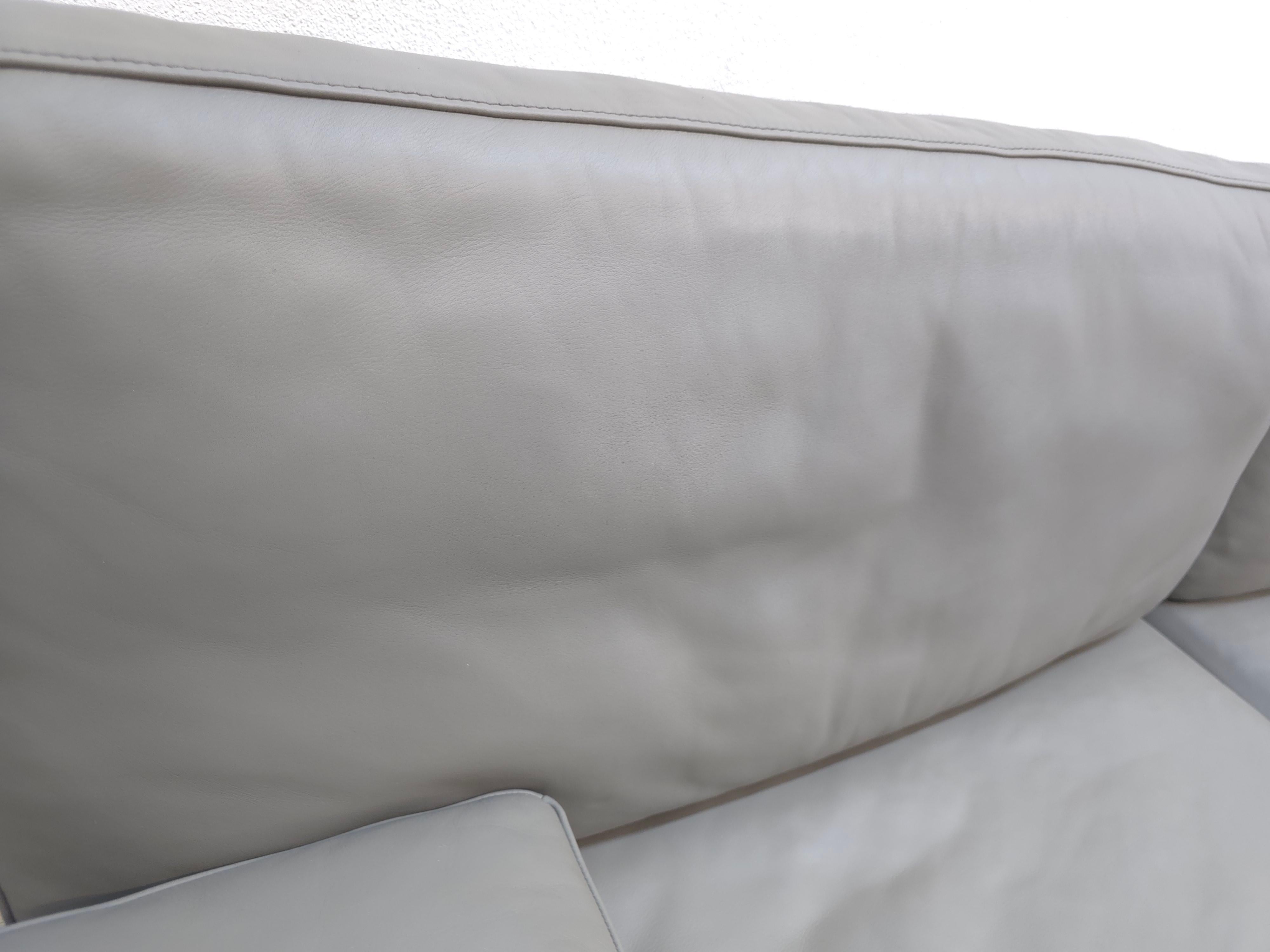 De Sede DS-60 Graues Leder Ledersofa Ledersessel Tisch Designklassiker im Angebot 3