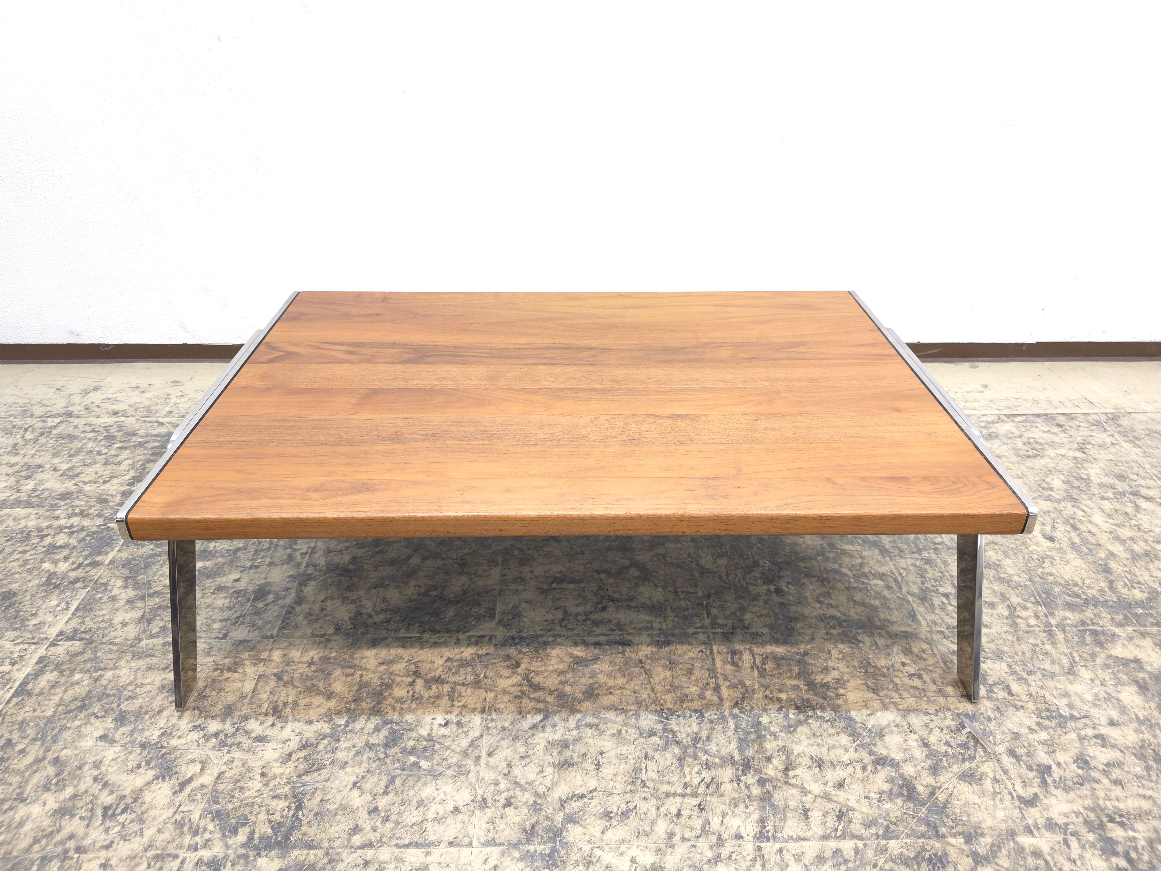 De Sede DS-60 Graues Leder Ledersofa Ledersessel Tisch Designklassiker (Schweizerisch) im Angebot