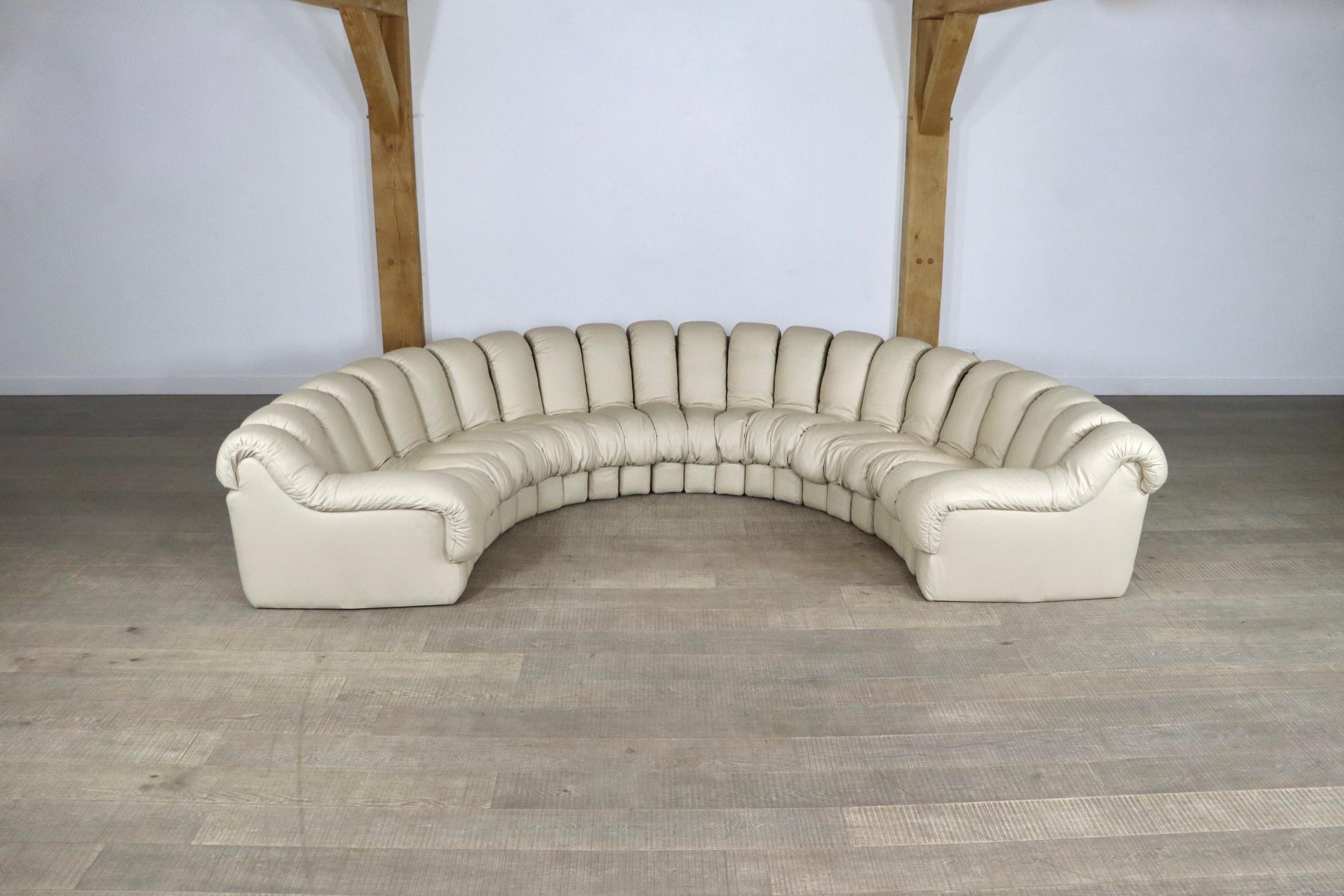 De Sede Ds 600 “Non-Stop” Cream Leather Sofa by Heinz Ulrich, Ueli Berger  8