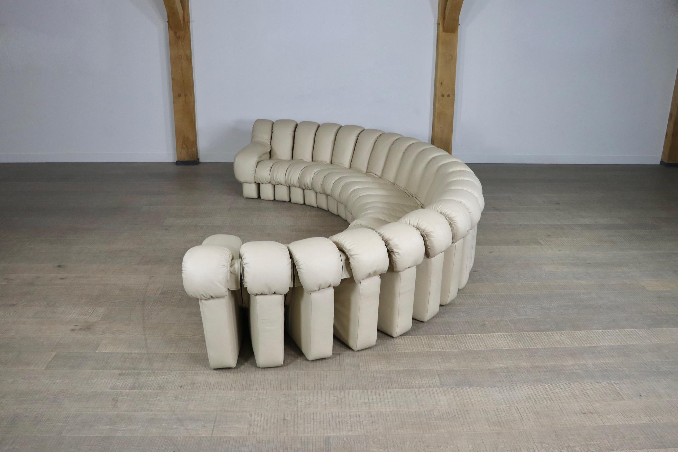 De Sede Ds 600 “Non-Stop” Cream Leather Sofa by Heinz Ulrich, Ueli Berger  10